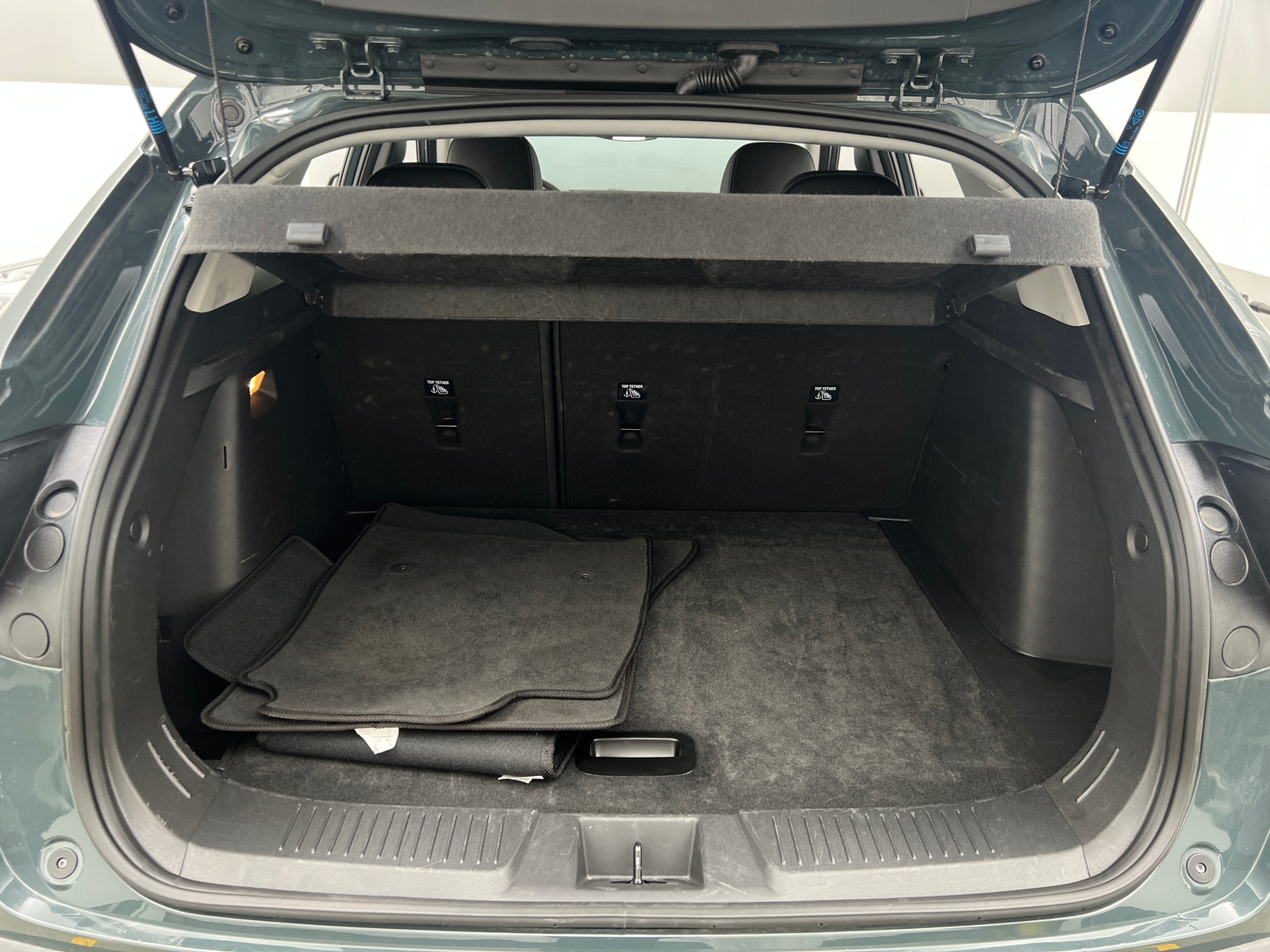 Thumbnail: 2025 Chevrolet Trax - 7