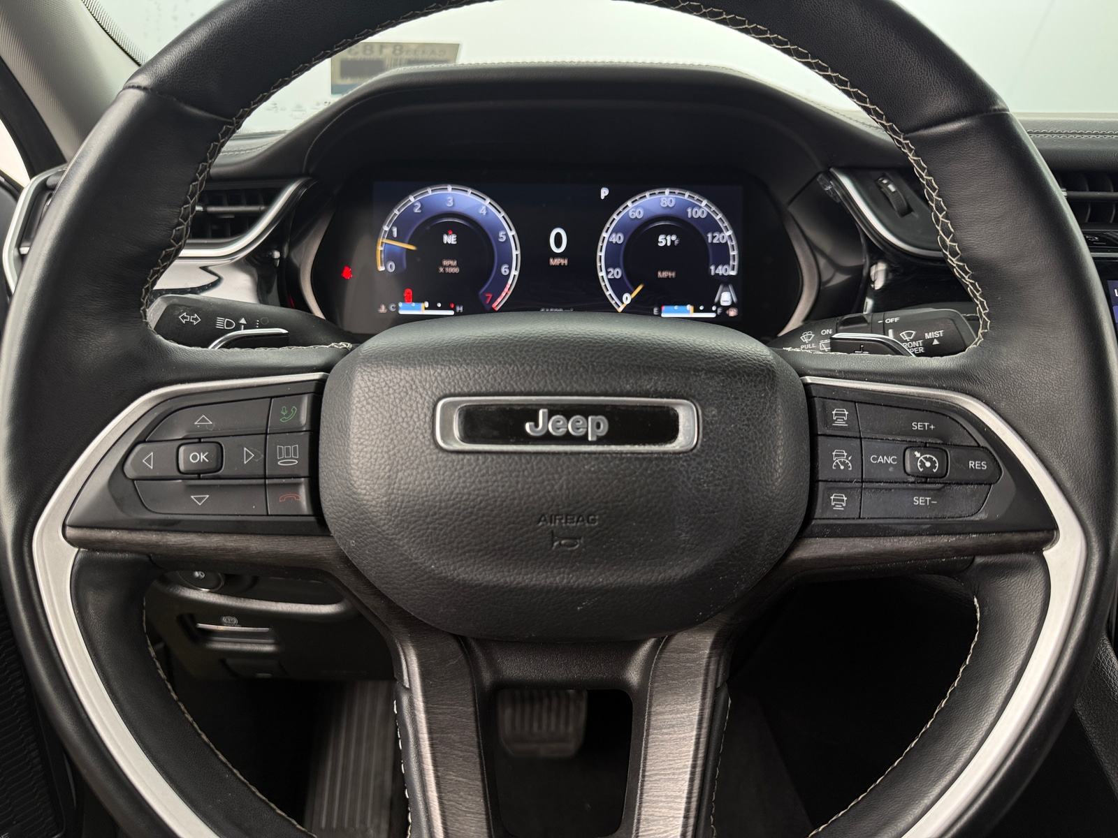 Thumbnail: 2022 Jeep Grand Cherokee - 4