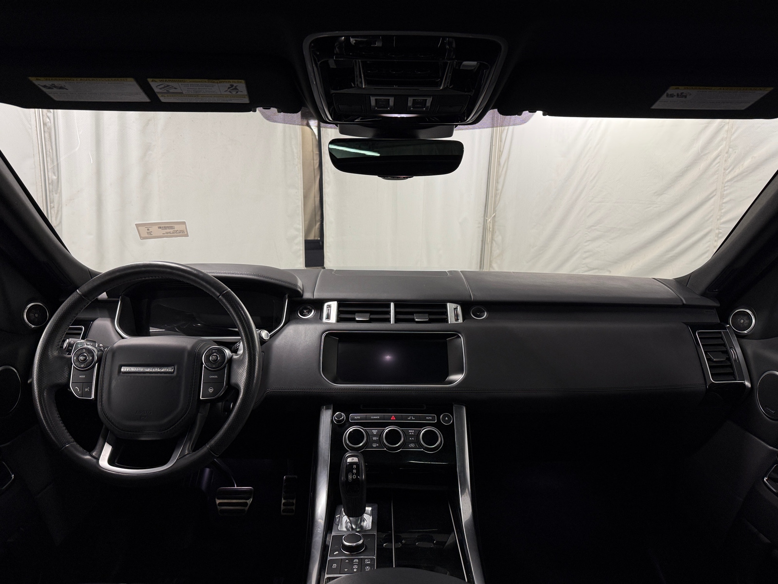 Thumbnail: 2017 Land Rover Range Rover Sport - 2