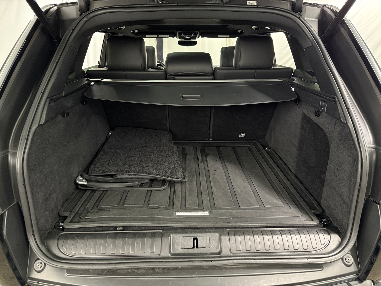 Thumbnail: 2017 Land Rover Range Rover Sport - 6