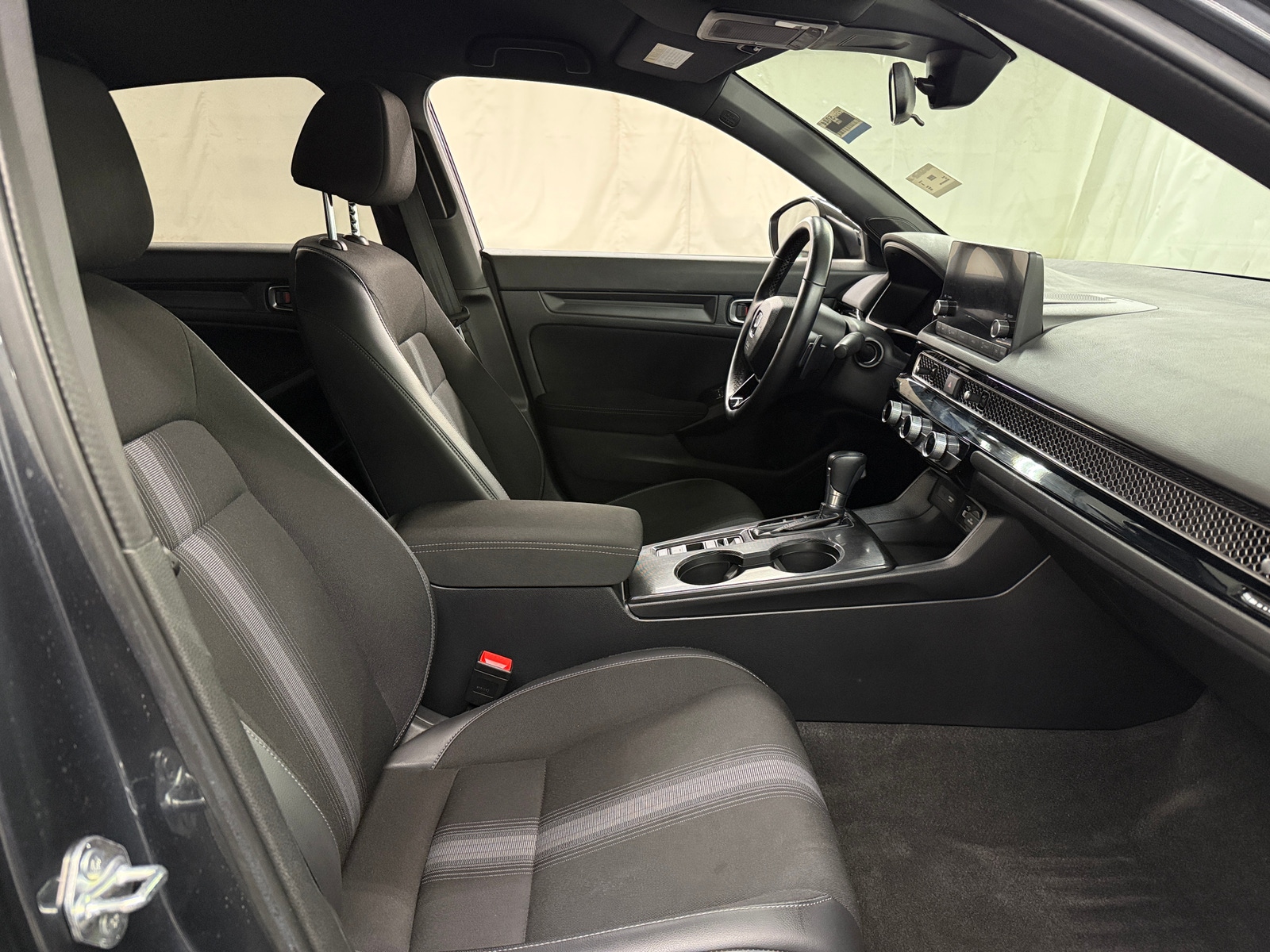 Thumbnail: 2023 Honda Civic - 2