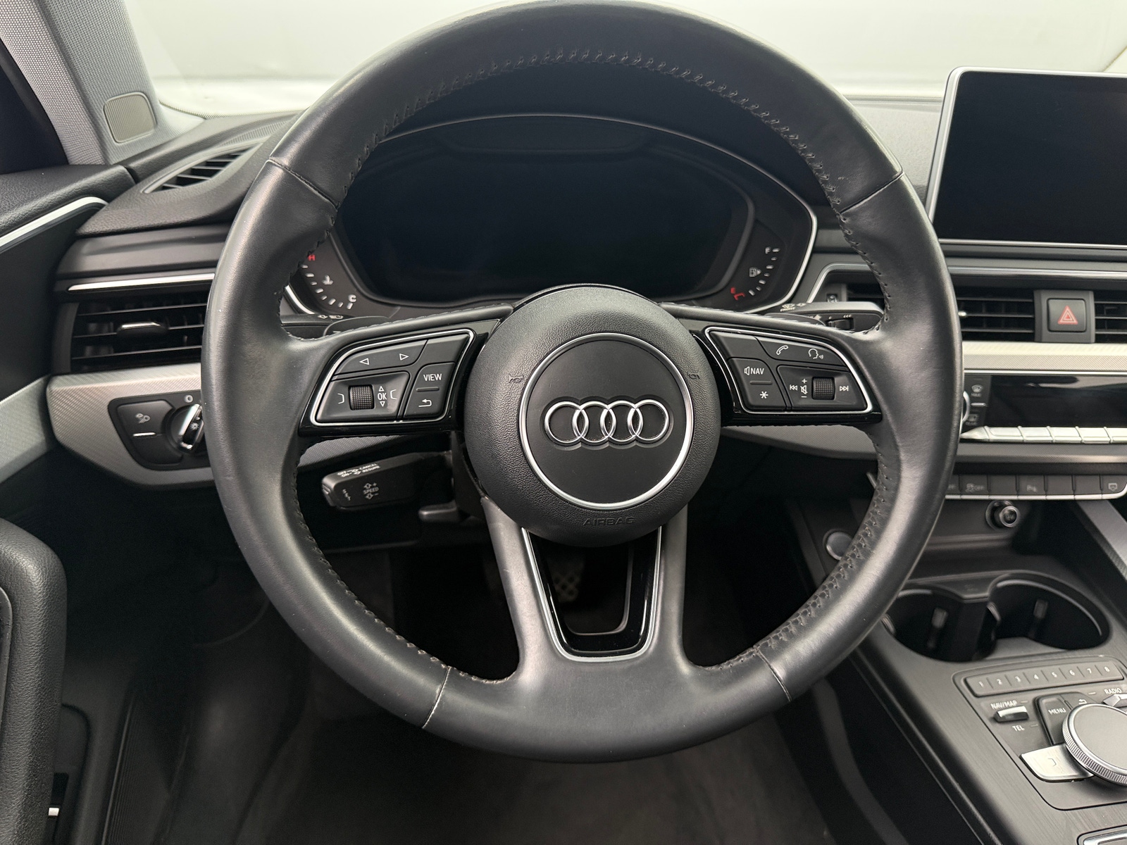 Thumbnail: 2018 Audi A4 - 4