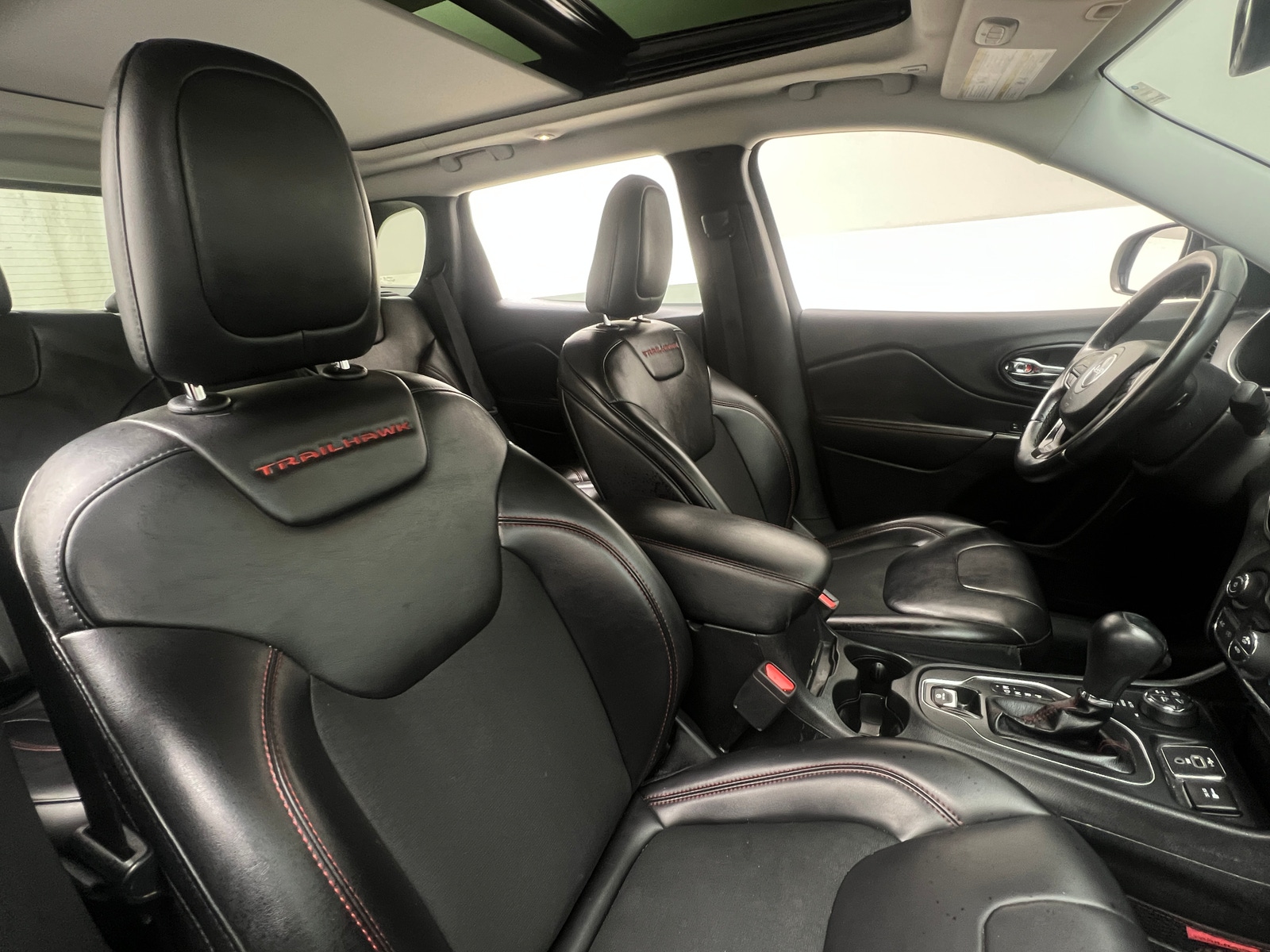 Thumbnail: 2019 Jeep Cherokee - 2