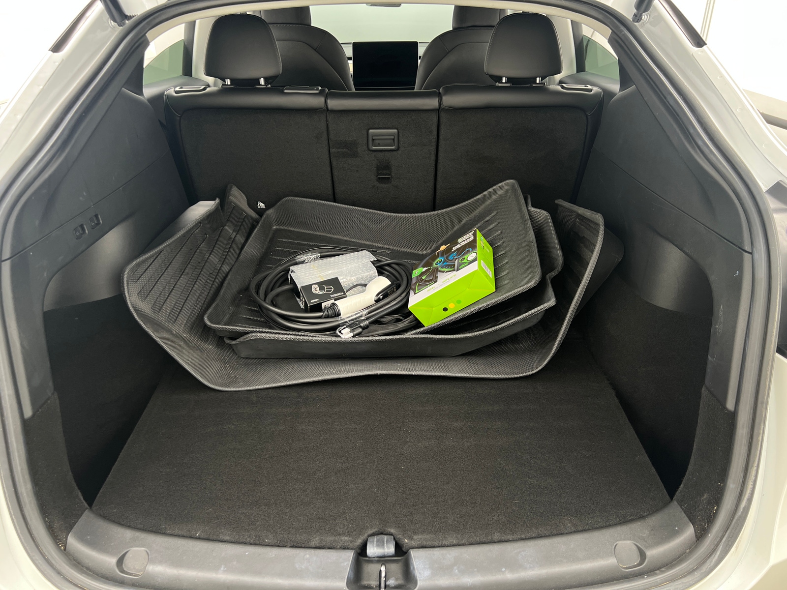 Thumbnail: 2022 Tesla Model Y - 6