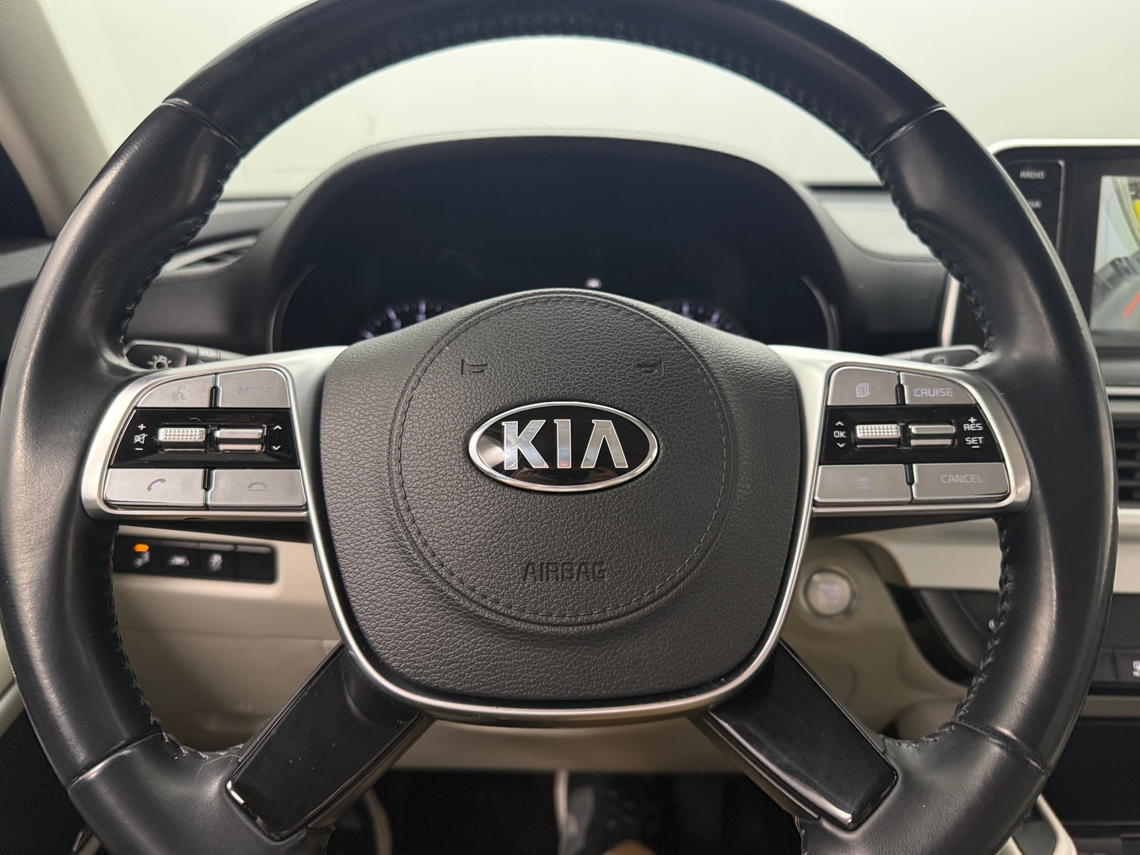 Thumbnail: 2020 Kia Telluride - 4