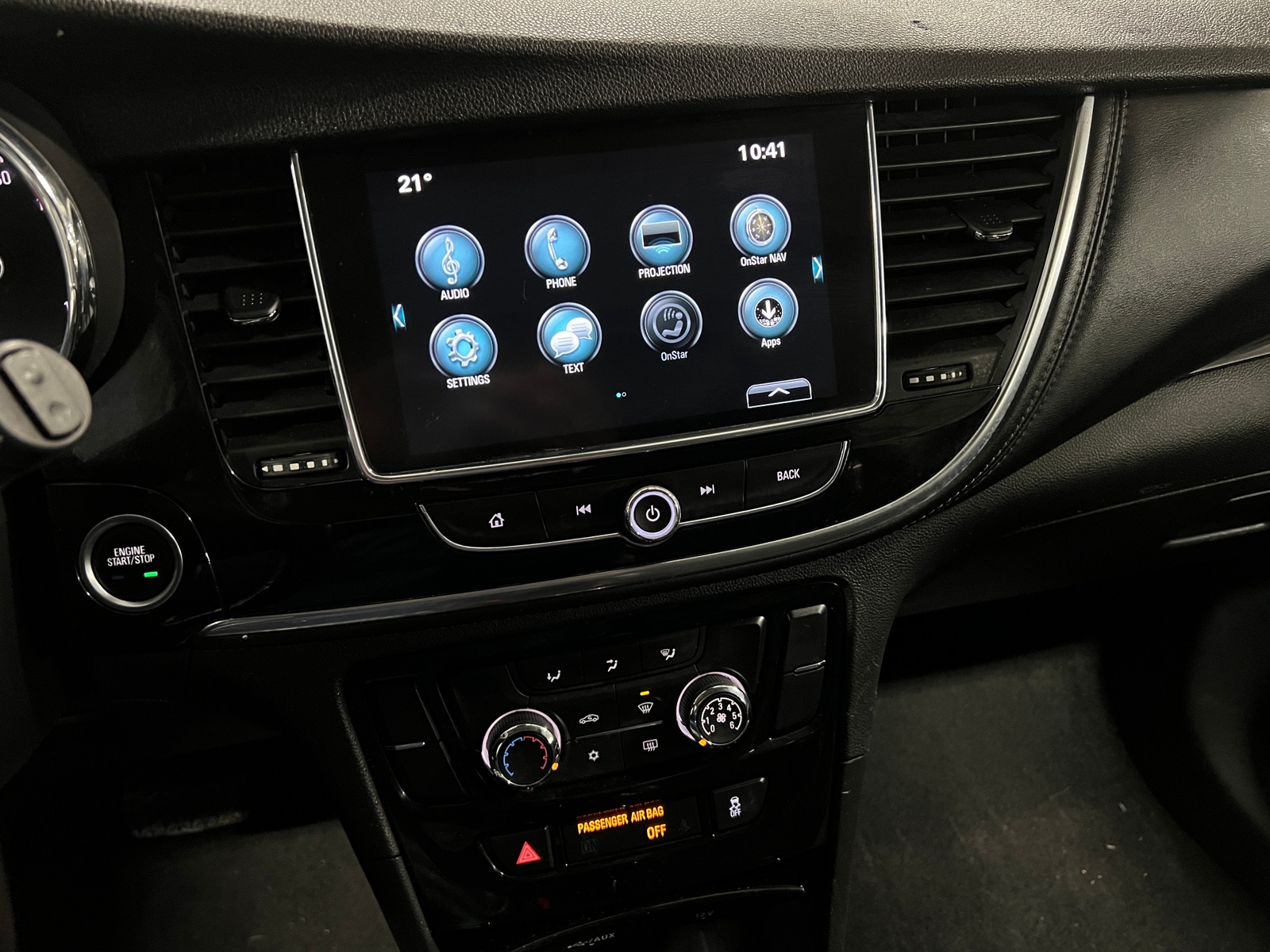 Thumbnail: 2019 Buick Encore - 4