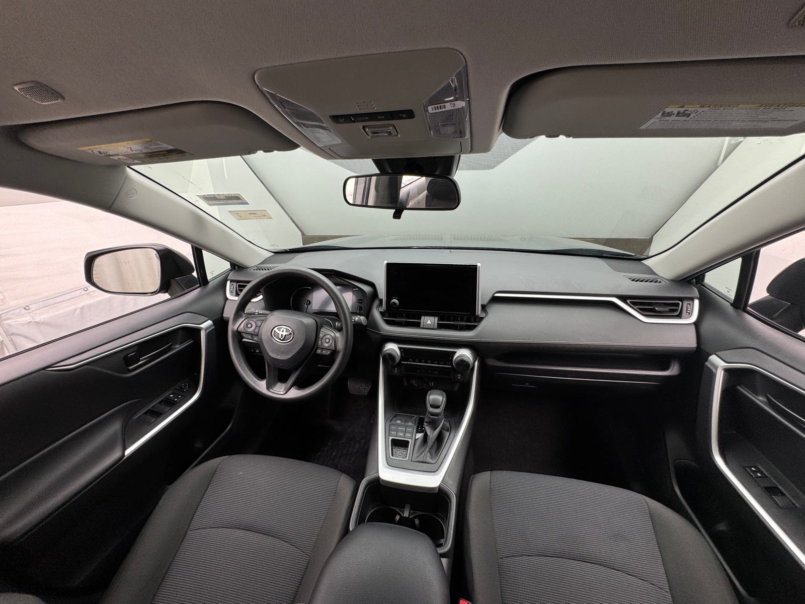 Thumbnail: 2024 Toyota RAV4 - 3