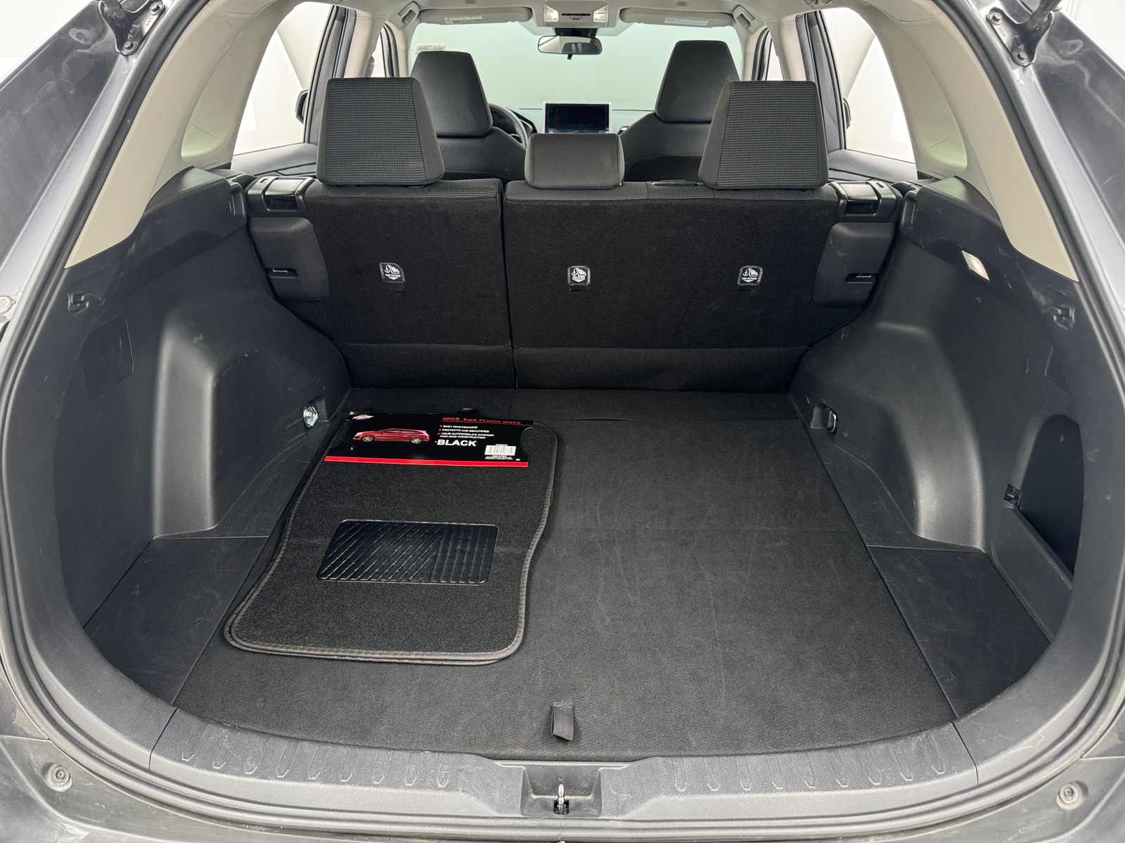 Thumbnail: 2024 Toyota RAV4 - 7