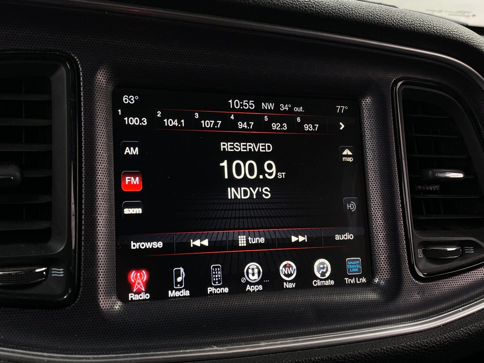 Thumbnail: 2016 Dodge Challenger - 2