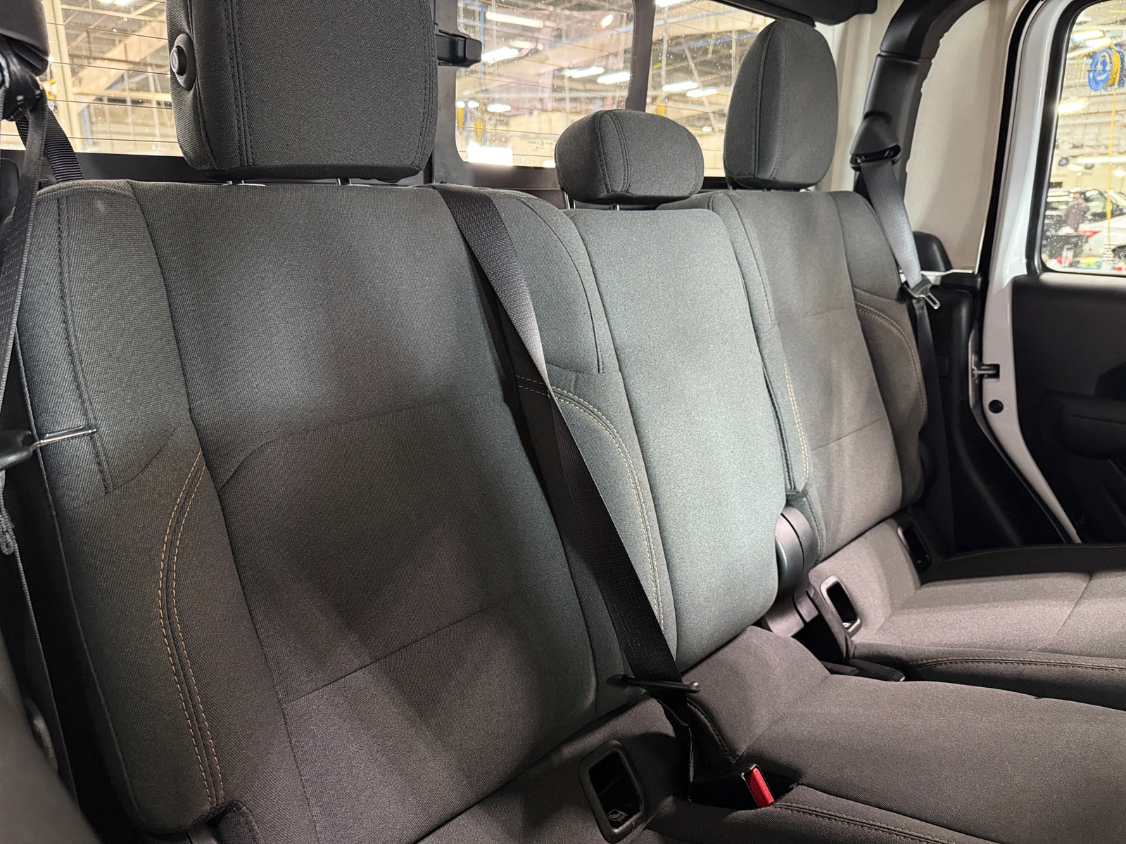 Thumbnail: 2025 Jeep Gladiator - 6