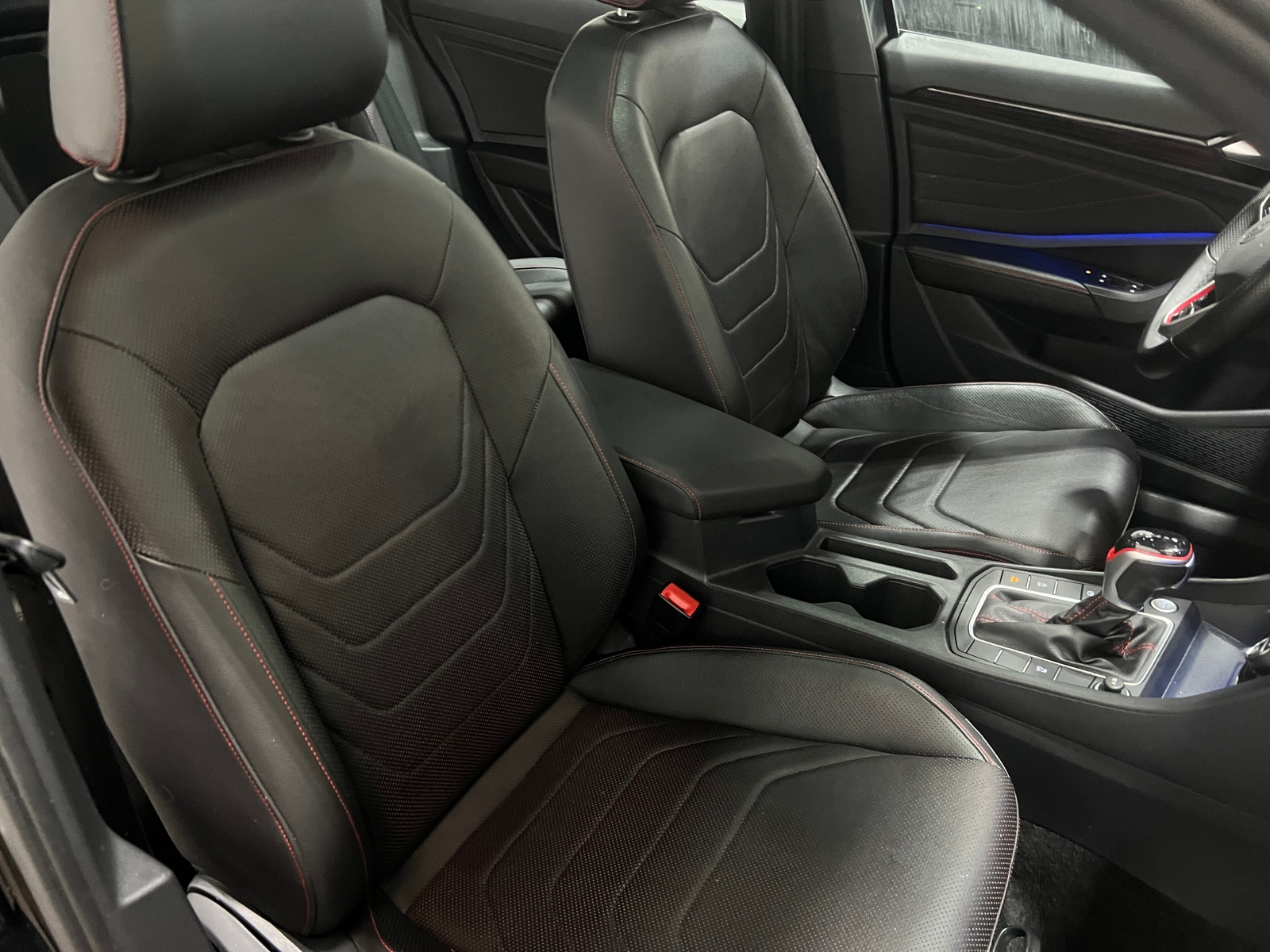 Thumbnail: 2023 Volkswagen Jetta - 2