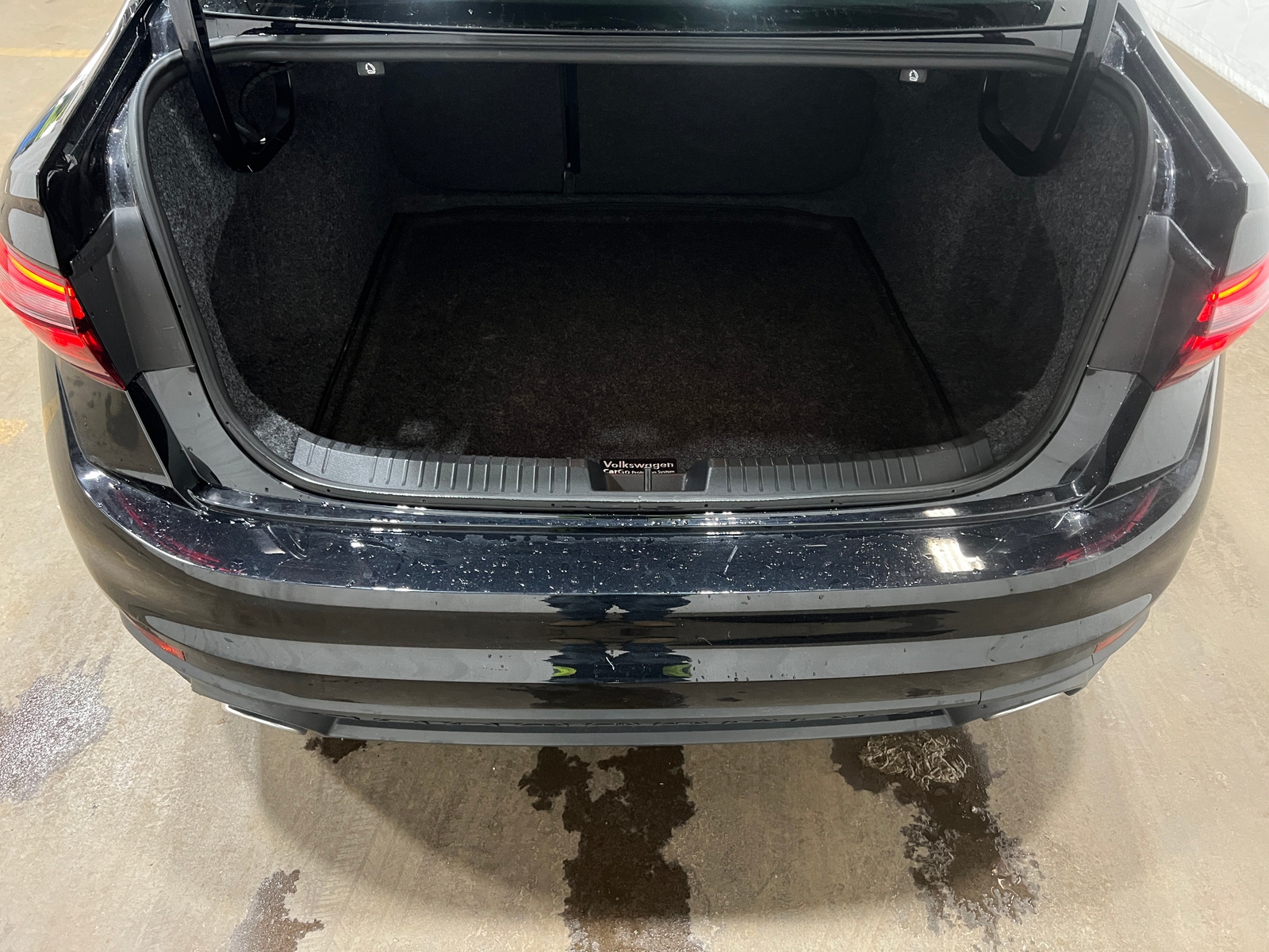 Thumbnail: 2023 Volkswagen Jetta - 7