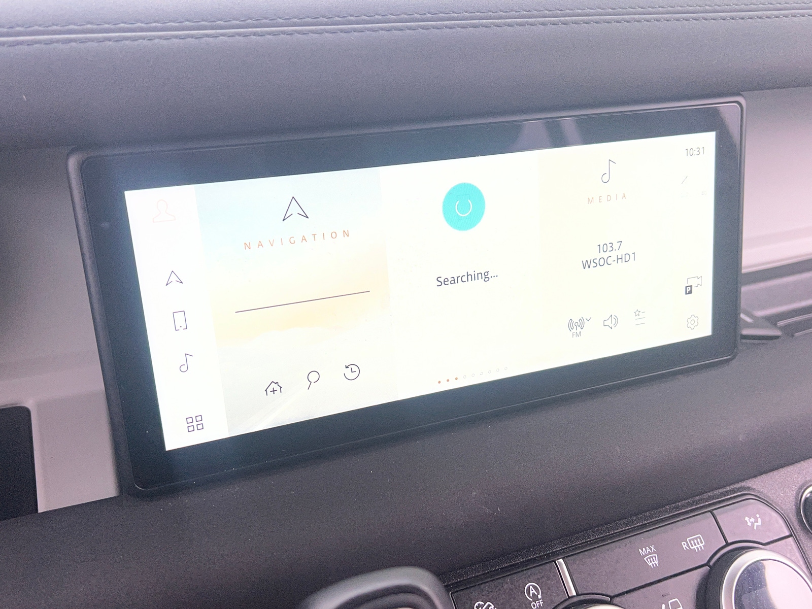 Thumbnail: 2021 Land Rover Defender - 3