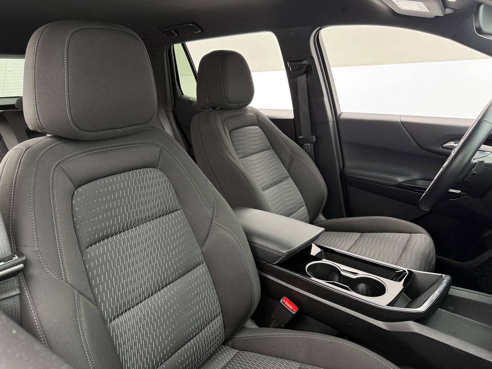 Thumbnail: 2025 Chevrolet Equinox - 2