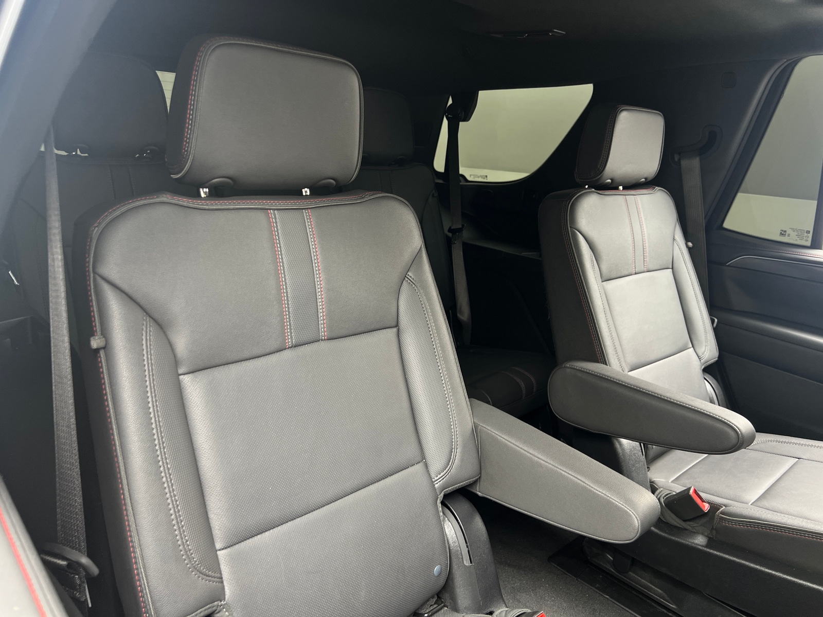 Thumbnail: 2024 Chevrolet Tahoe - 5