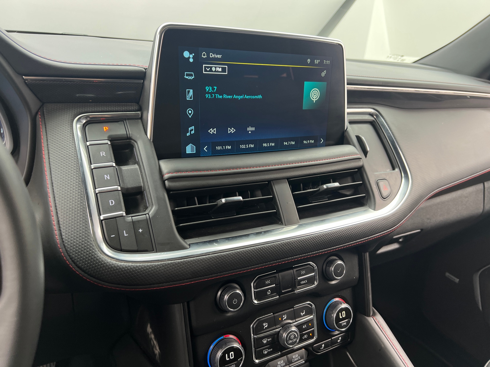 Thumbnail: 2024 Chevrolet Tahoe - 3