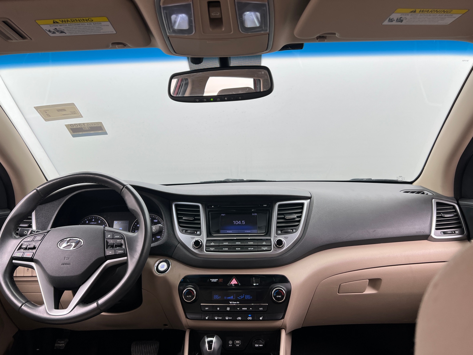 Thumbnail: 2017 Hyundai Tucson - 3