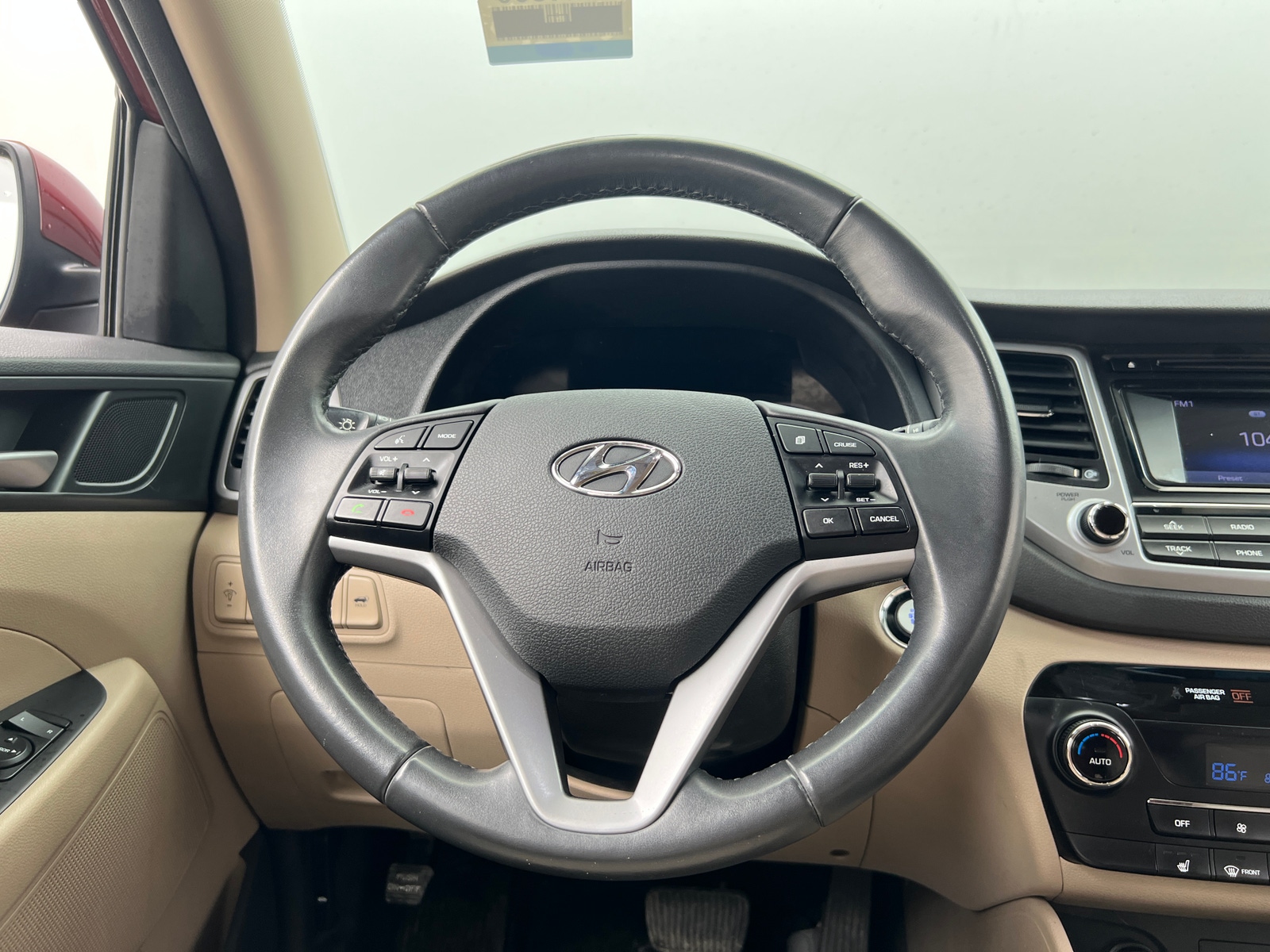 Thumbnail: 2017 Hyundai Tucson - 5