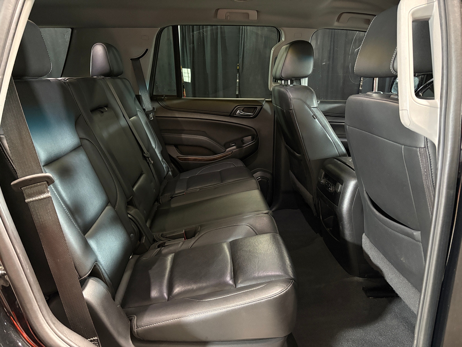 Thumbnail: 2019 Chevrolet Tahoe - 5