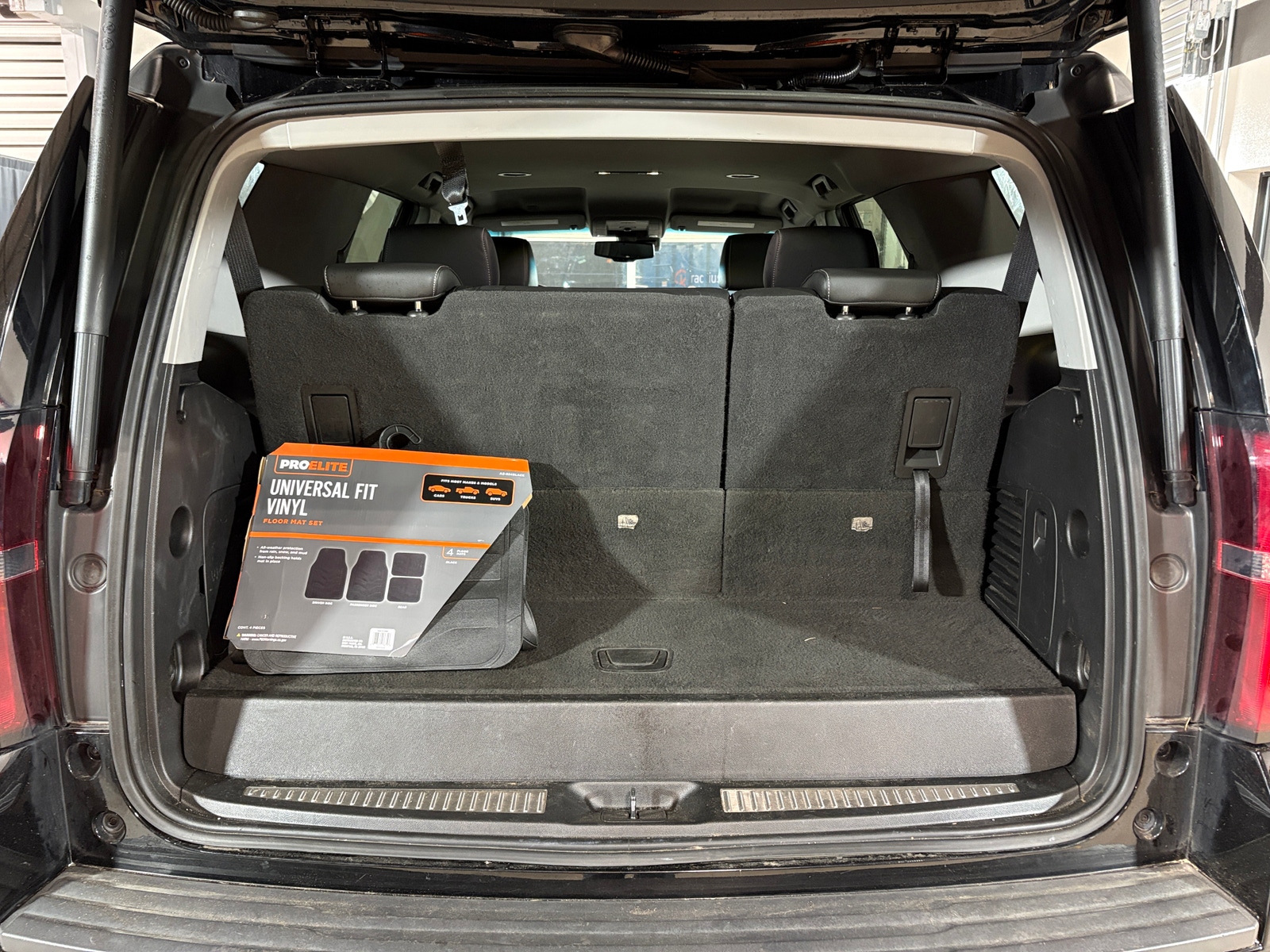 Thumbnail: 2019 Chevrolet Tahoe - 6