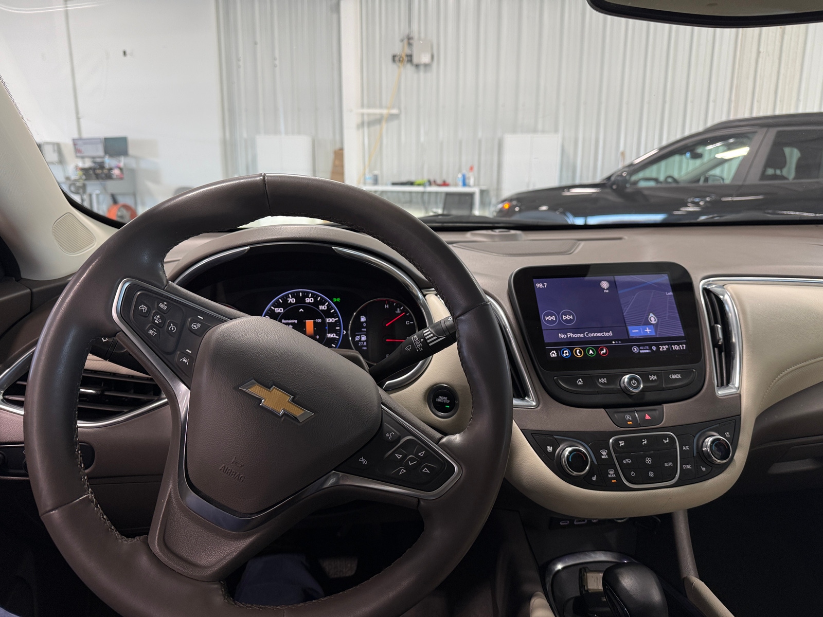 Thumbnail: 2024 Chevrolet Malibu - 3