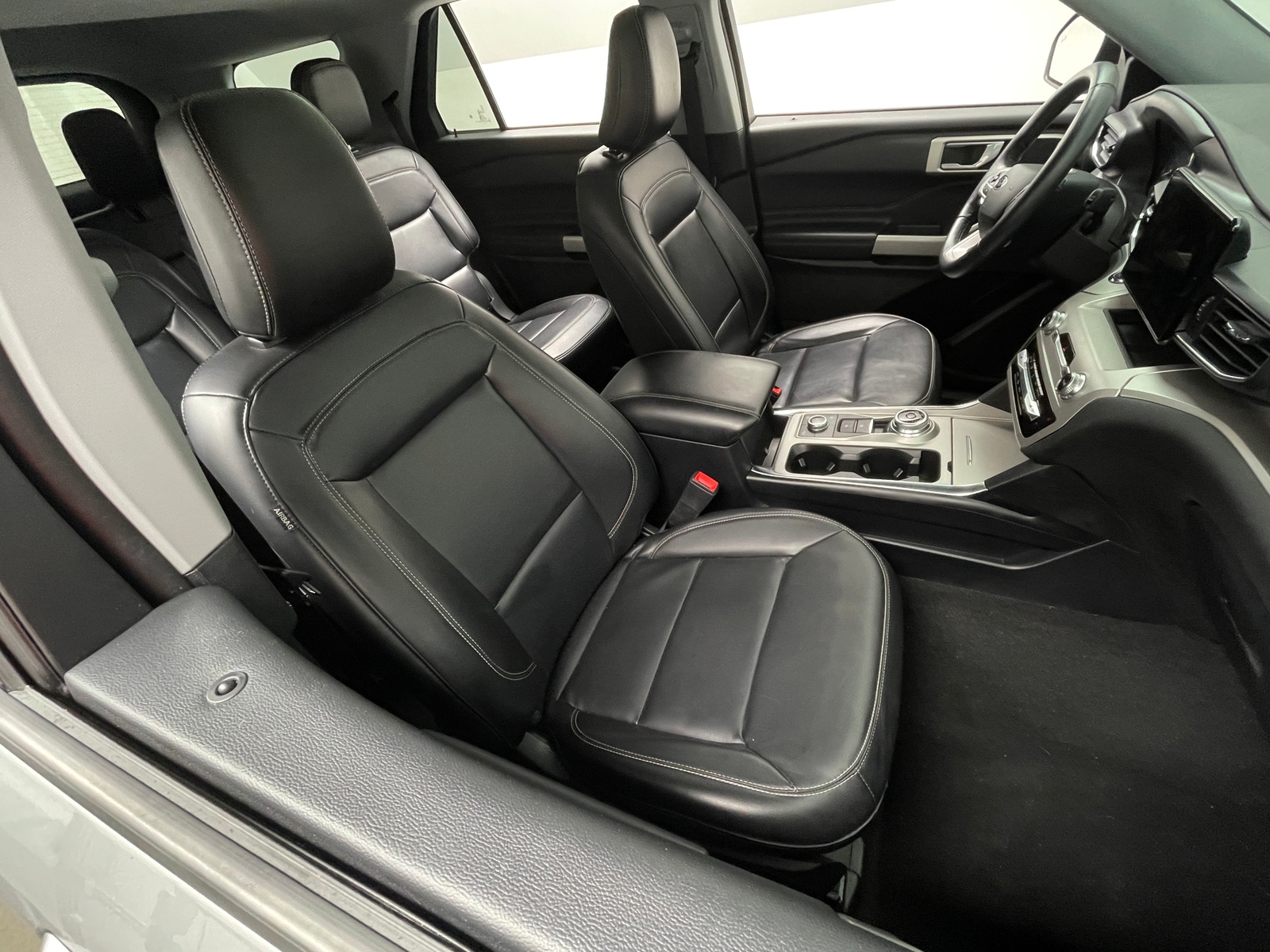 Thumbnail: 2021 Ford Explorer - 2