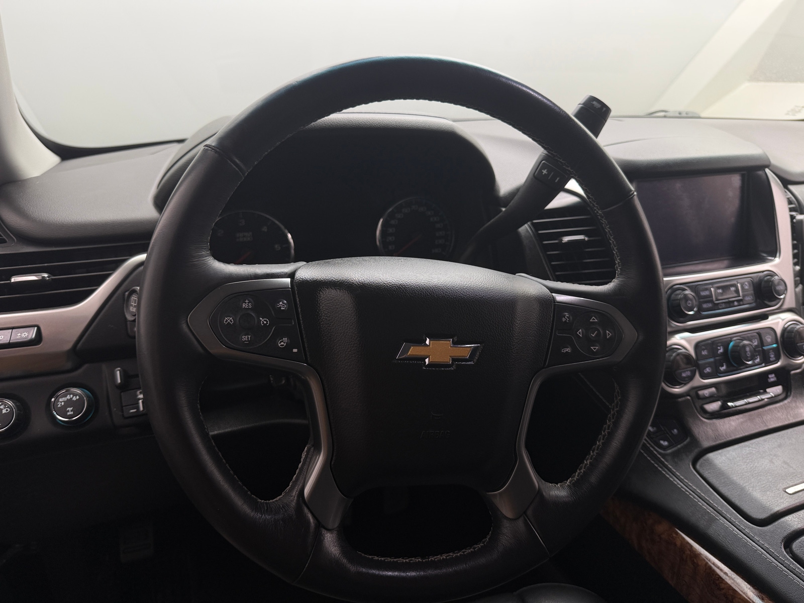 Thumbnail: 2017 Chevrolet Tahoe - 4