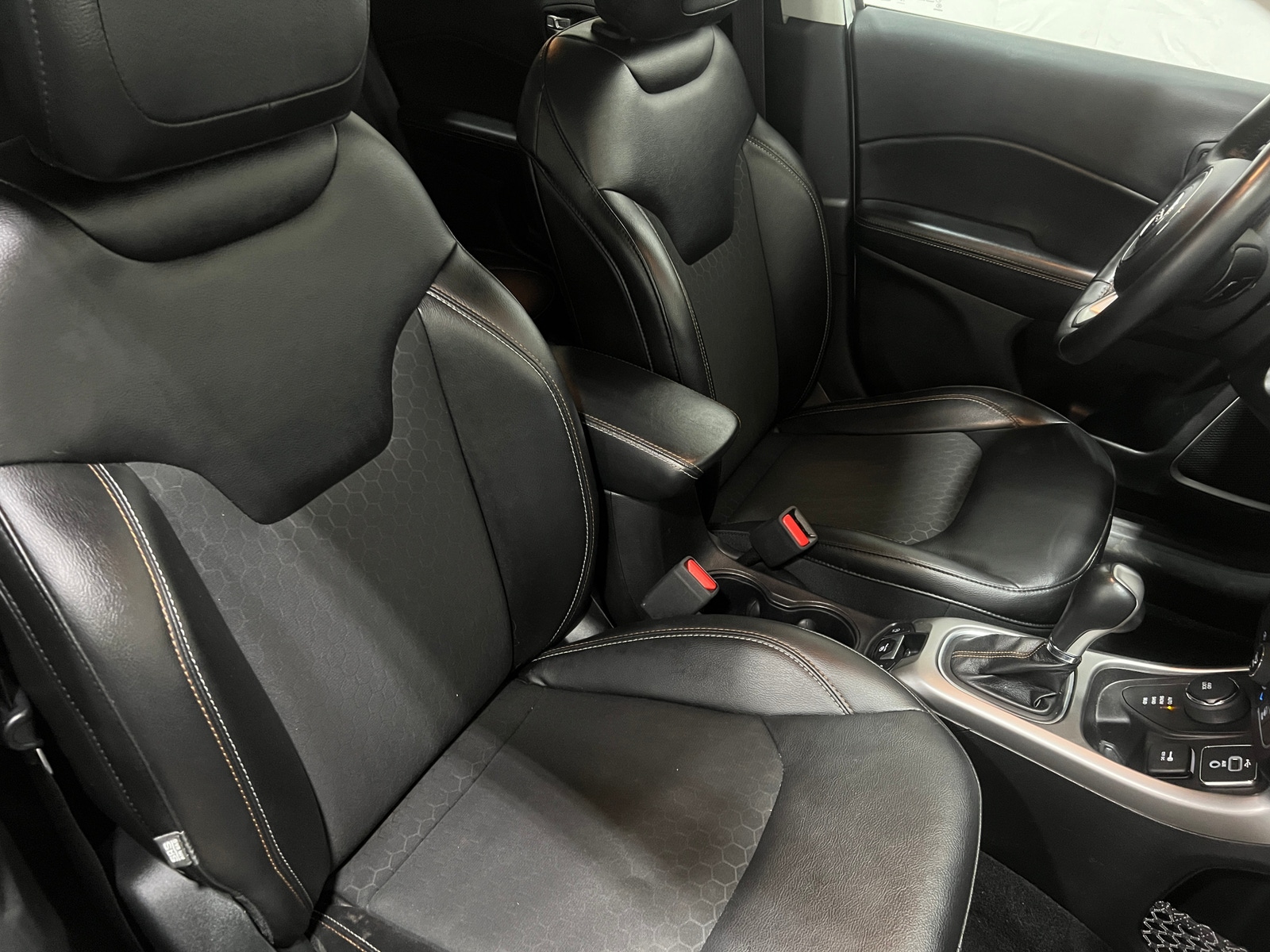 Thumbnail: 2018 Jeep Compass - 2