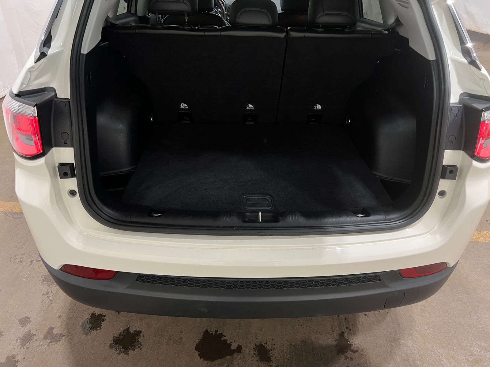 Thumbnail: 2018 Jeep Compass - 7