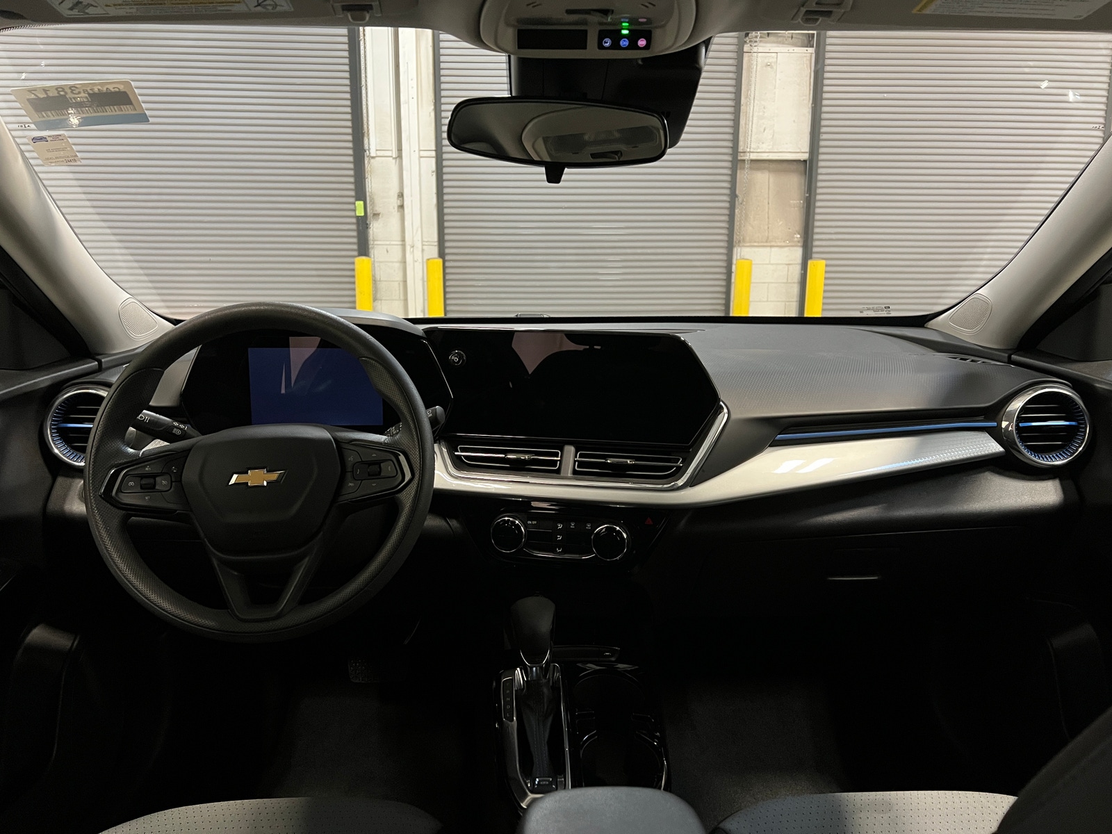 Thumbnail: 2025 Chevrolet Trax - 3