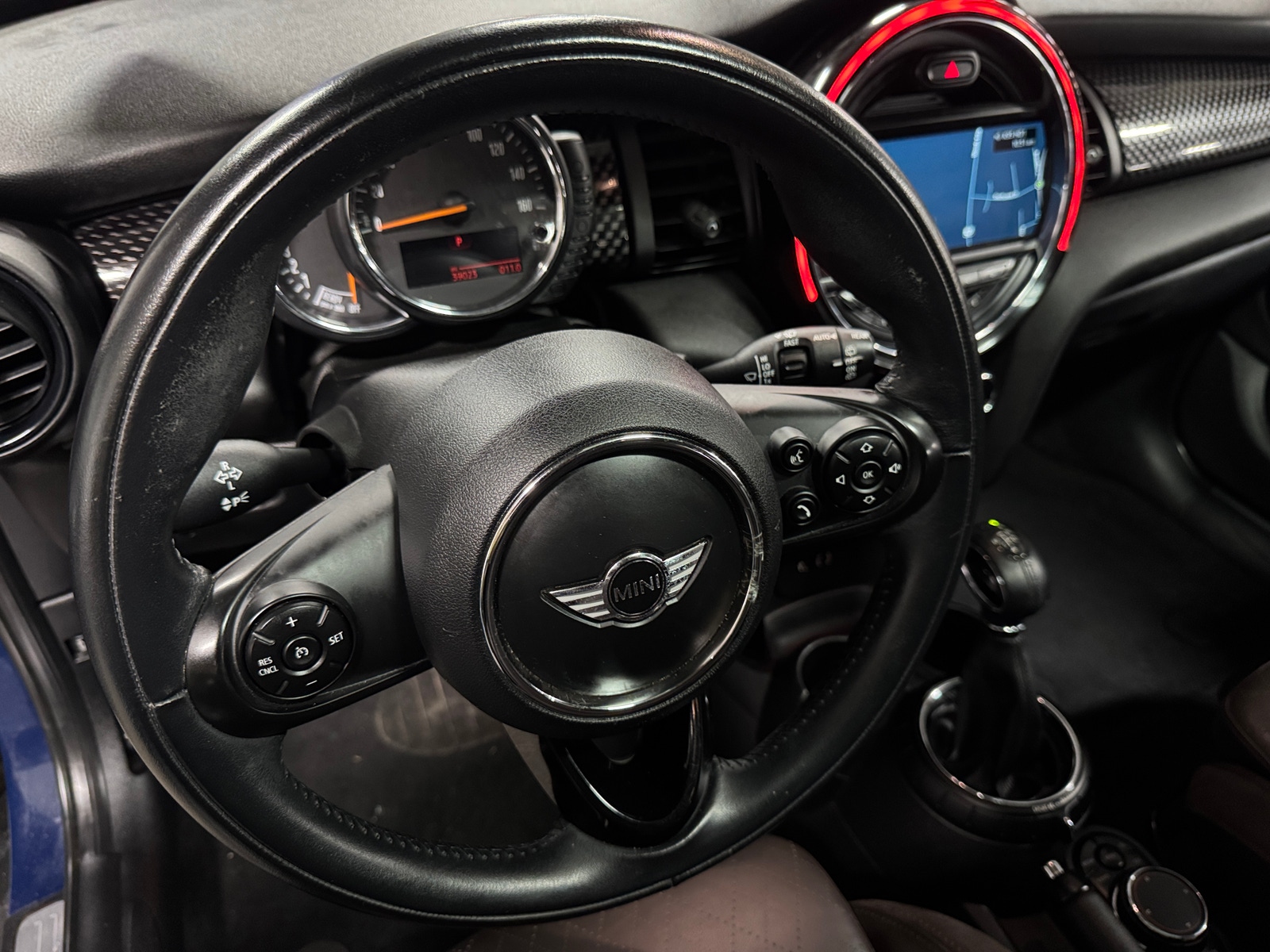 Thumbnail: 2016 MINI Cooper Hardtop - 4