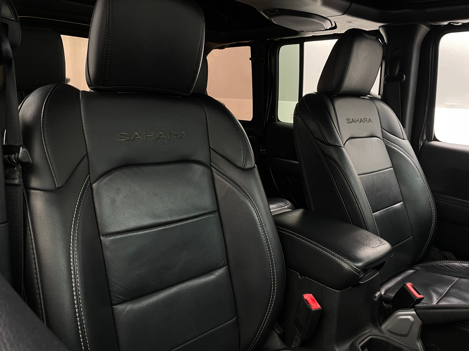 Thumbnail: 2019 Jeep Wrangler - 2