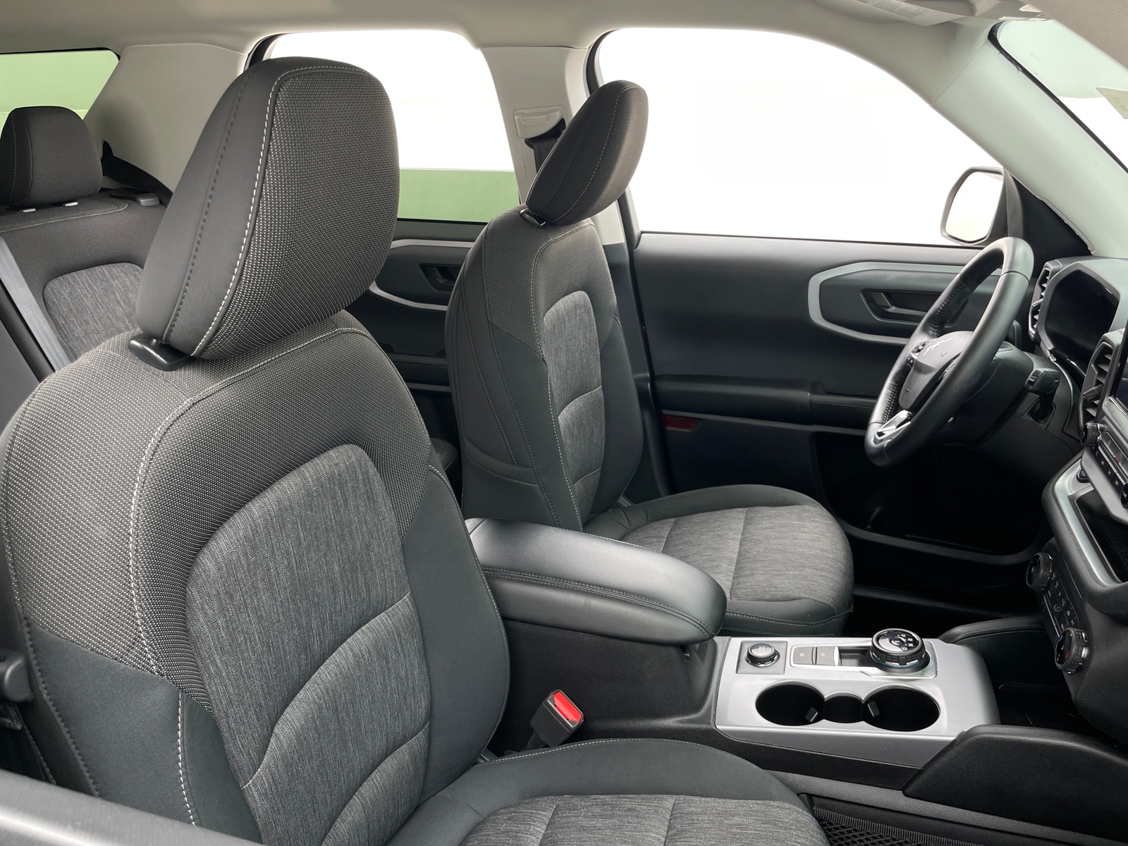 Thumbnail: 2022 Ford Bronco Sport - 2