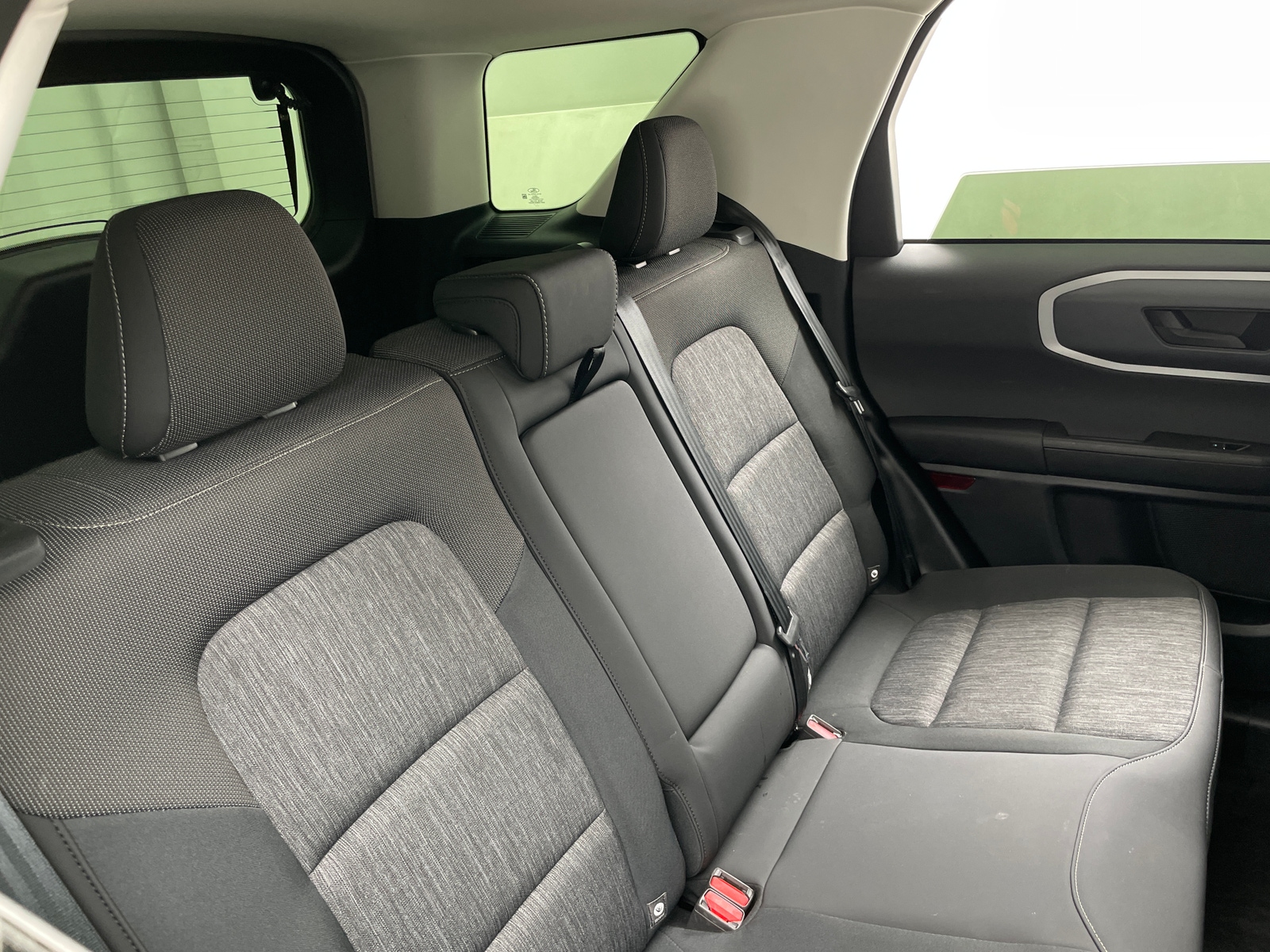 Thumbnail: 2022 Ford Bronco Sport - 6