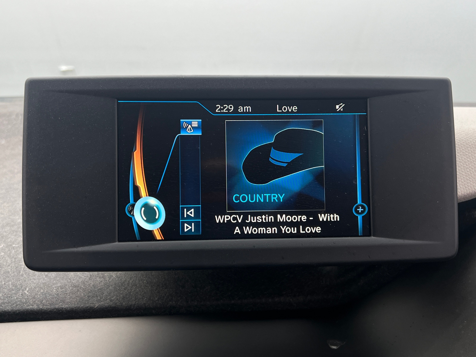 Thumbnail: 2017 BMW i3 - 4