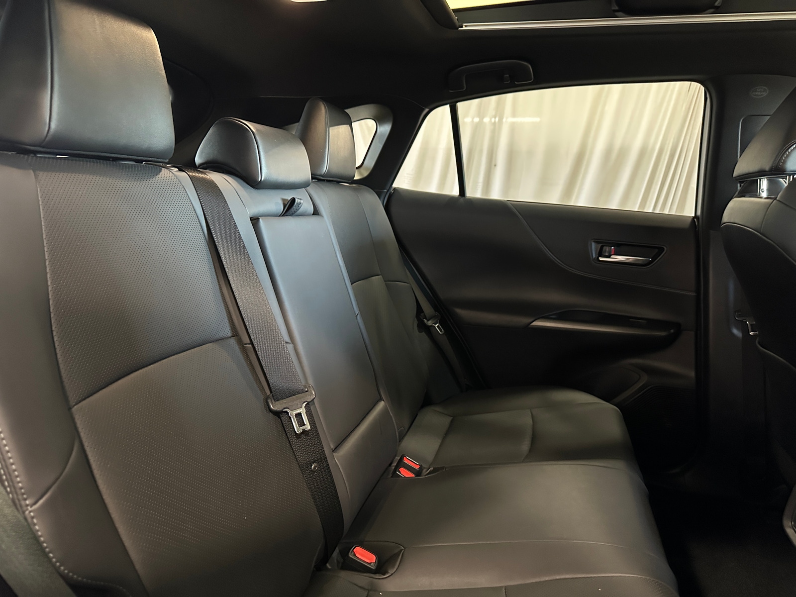 Thumbnail: 2022 Toyota Venza - 6