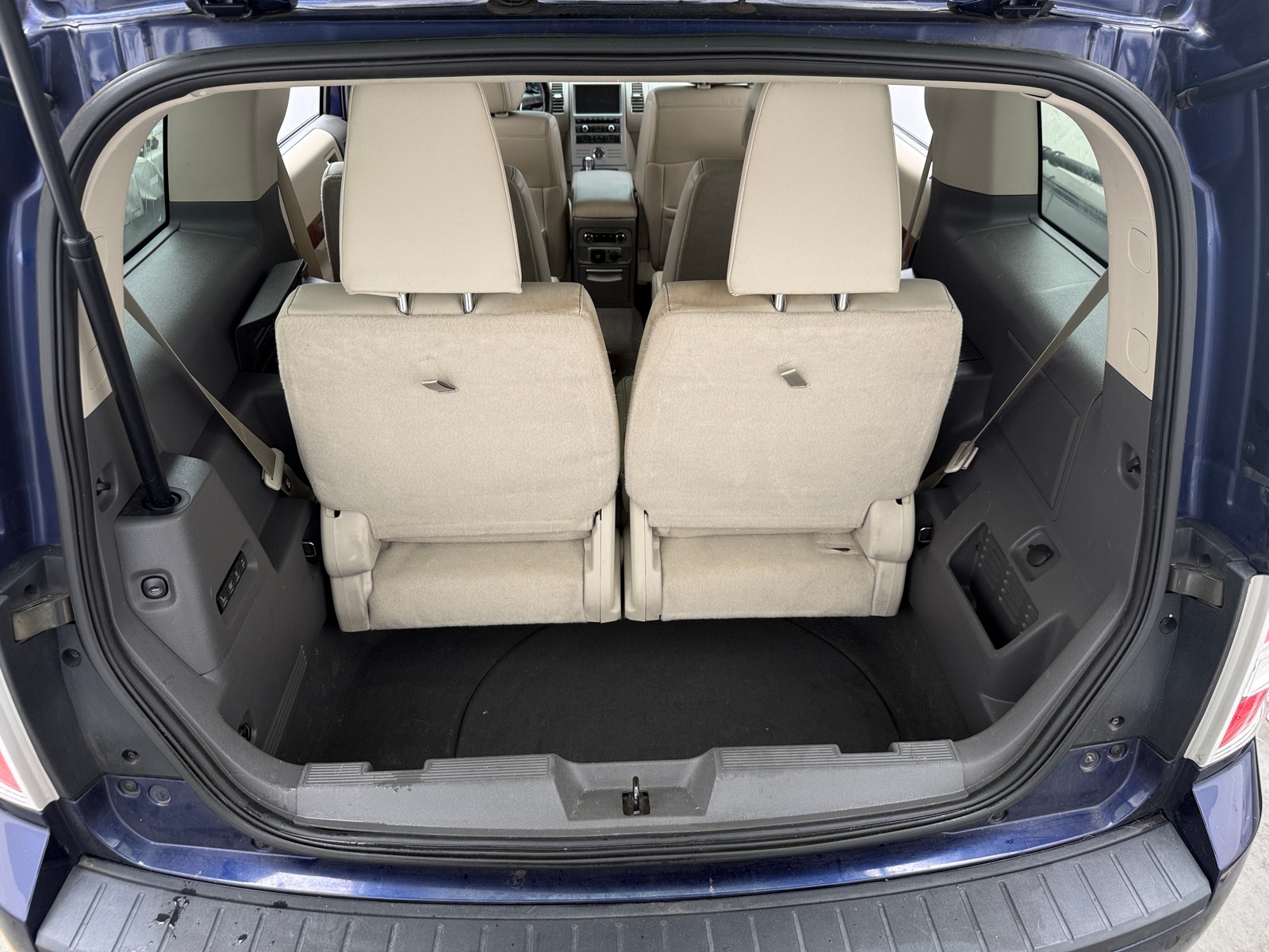 Thumbnail: 2011 Ford Flex - 6