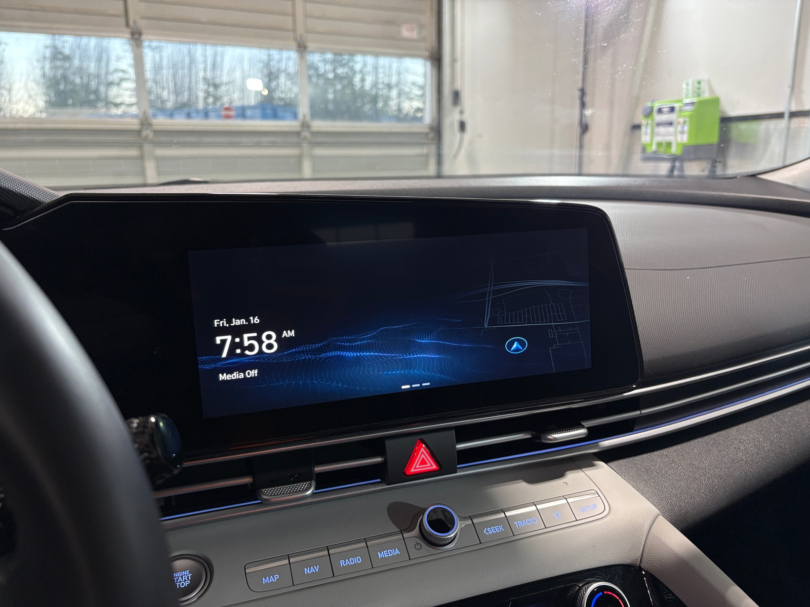 Thumbnail: 2025 Hyundai Elantra - 4