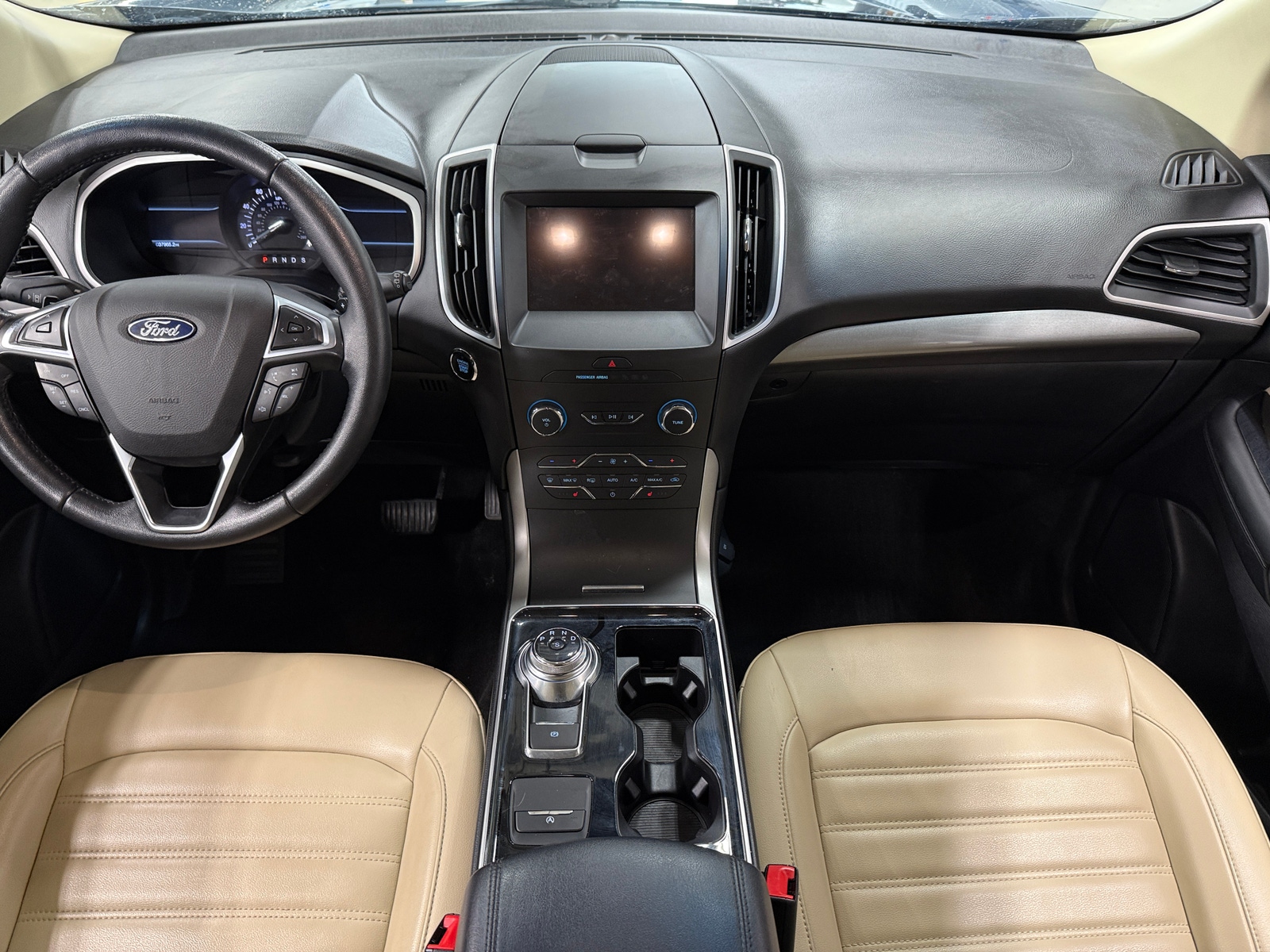 Thumbnail: 2019 Ford Edge - 2