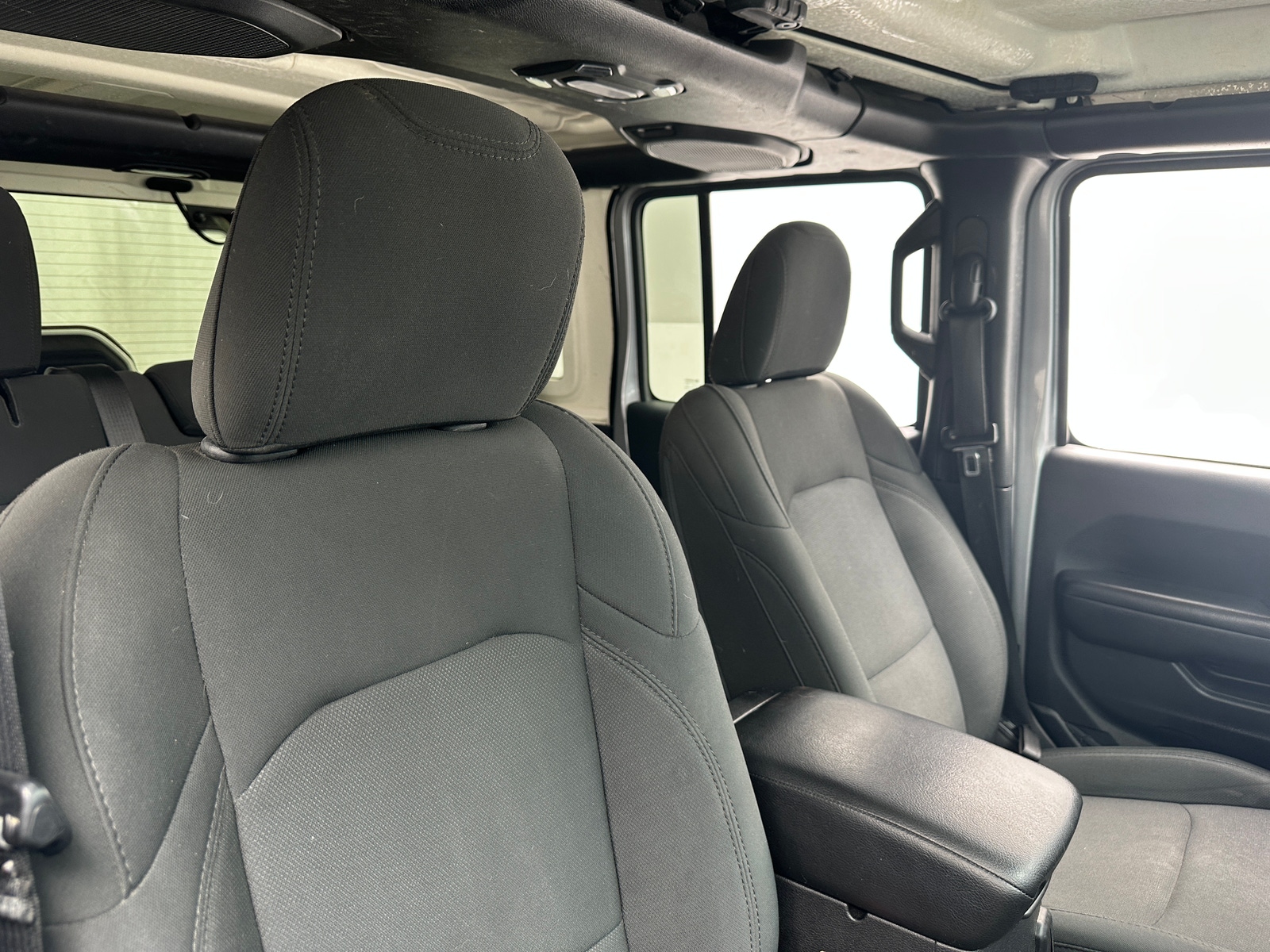 Thumbnail: 2019 Jeep Wrangler - 2