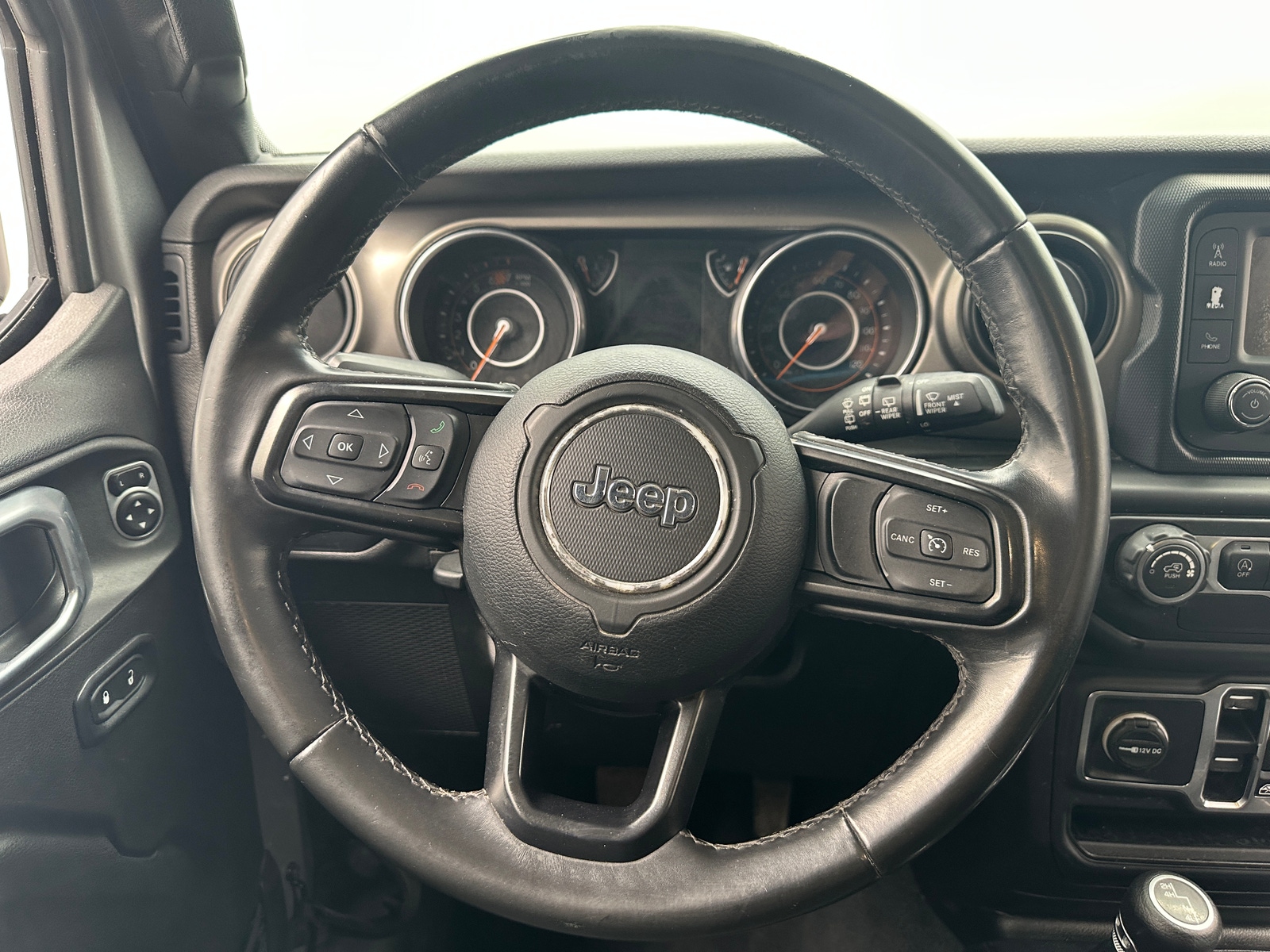 Thumbnail: 2019 Jeep Wrangler - 5