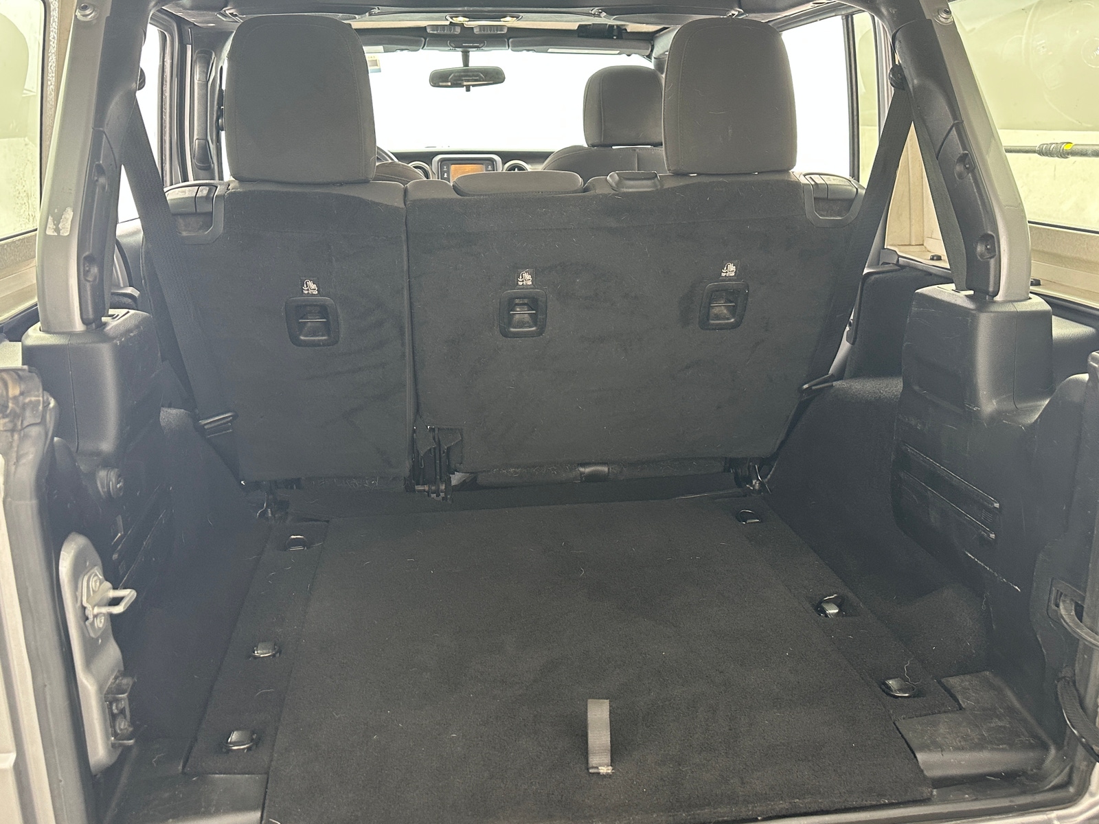 Thumbnail: 2019 Jeep Wrangler - 7