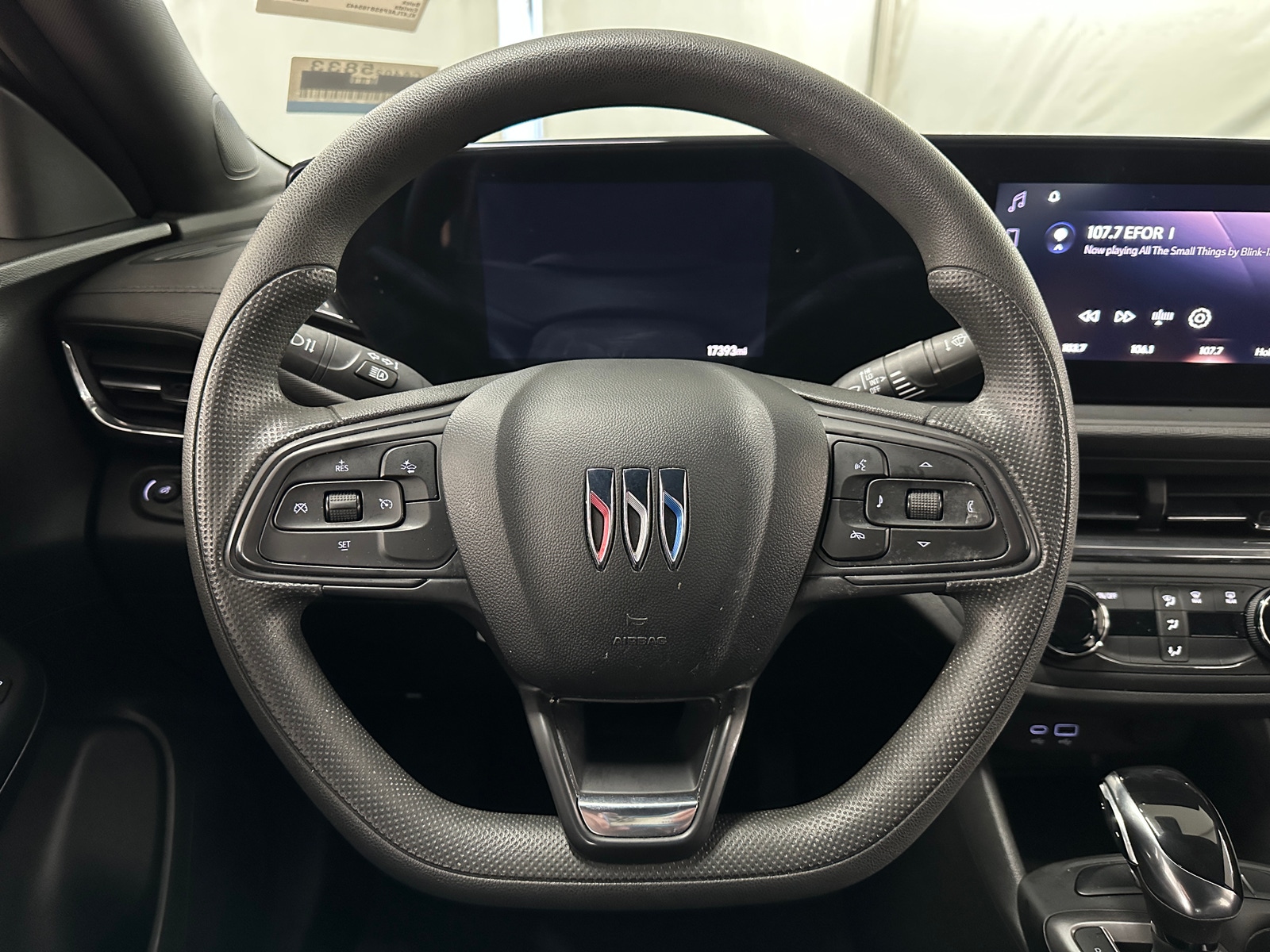 Thumbnail: 2025 Buick Envista - 4