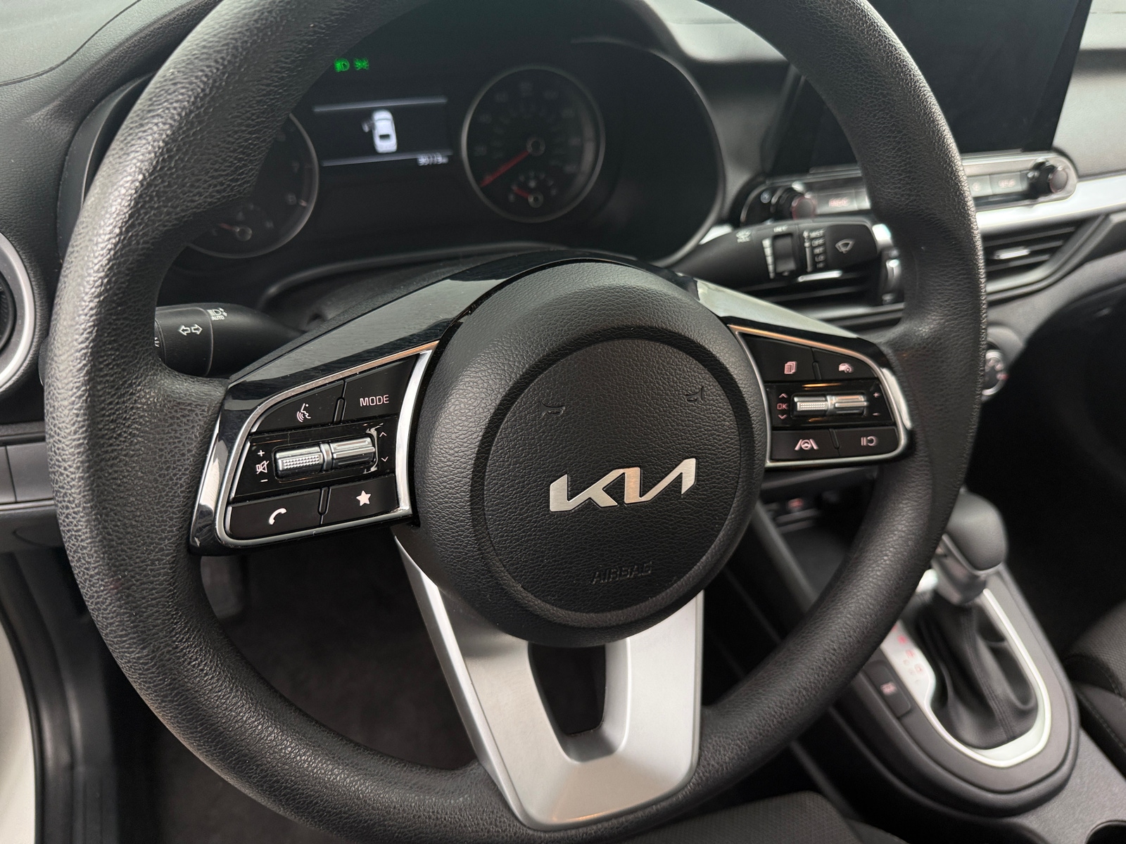 Thumbnail: 2024 Kia Forte - 5