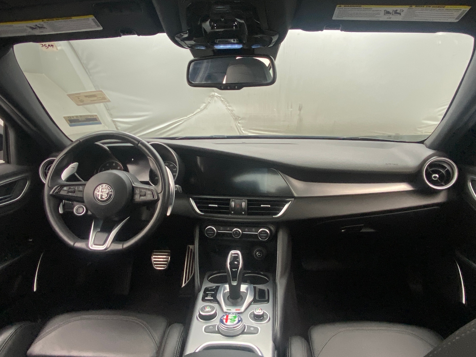 Thumbnail: 2023 Alfa Romeo Giulia - 2