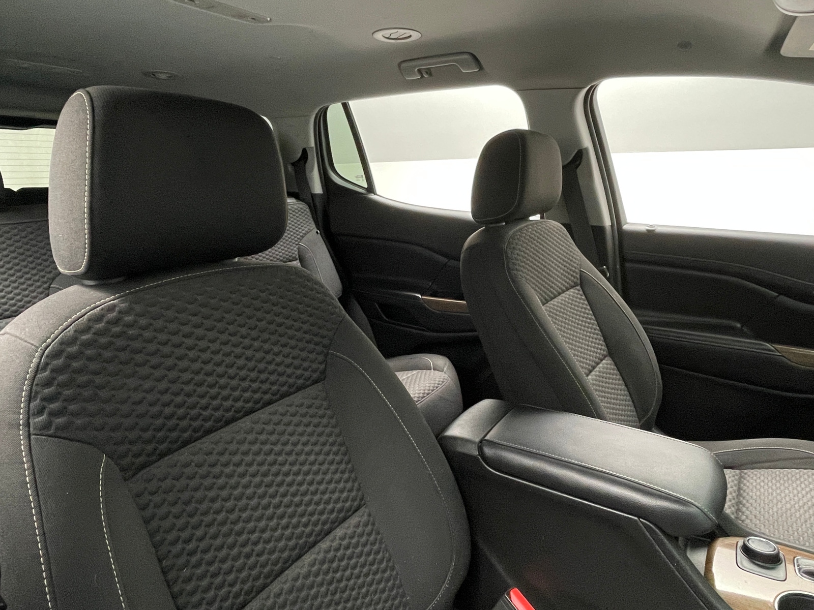 Thumbnail: 2019 GMC Acadia - 2