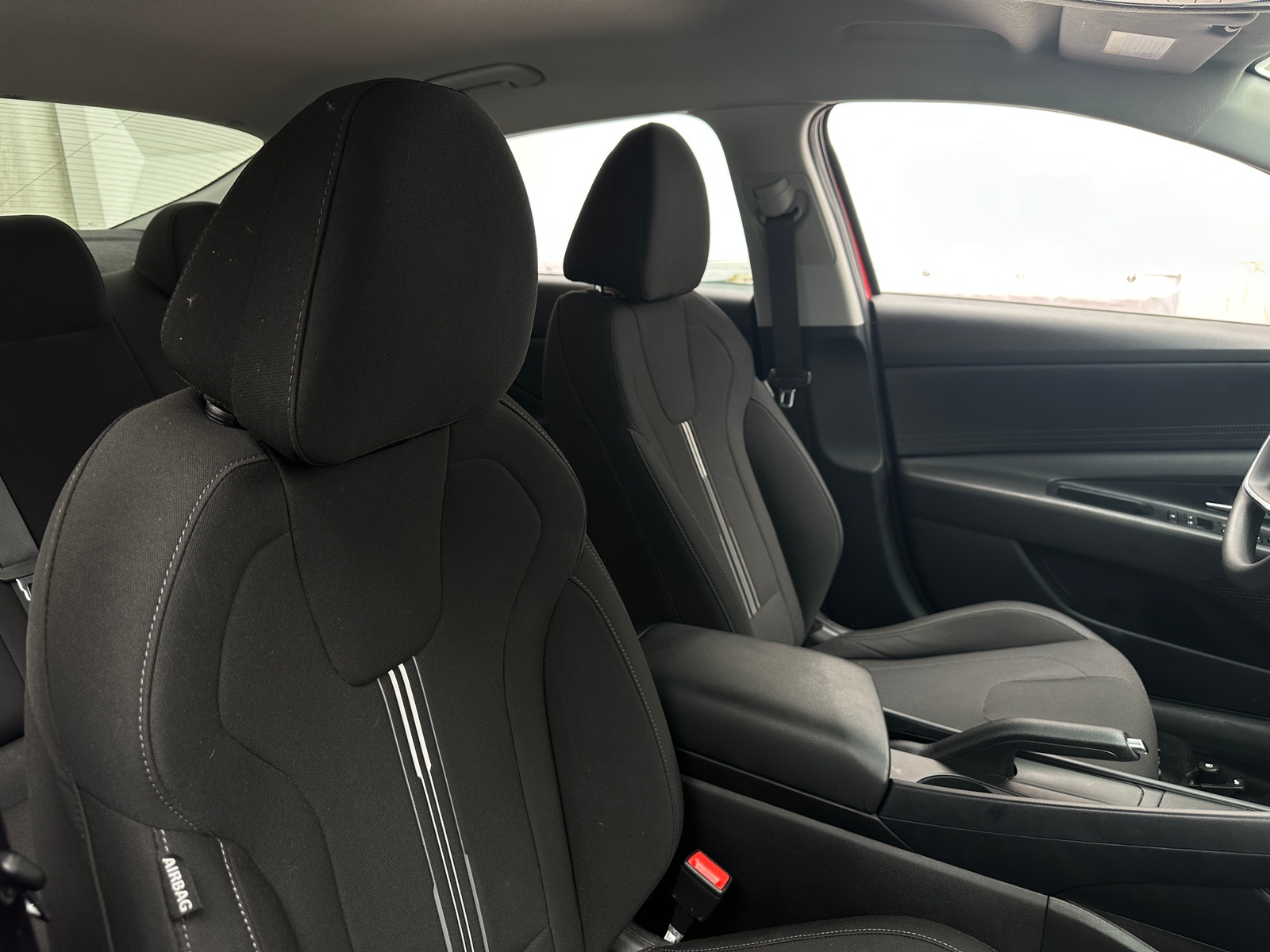 Thumbnail: 2022 Hyundai Elantra - 2