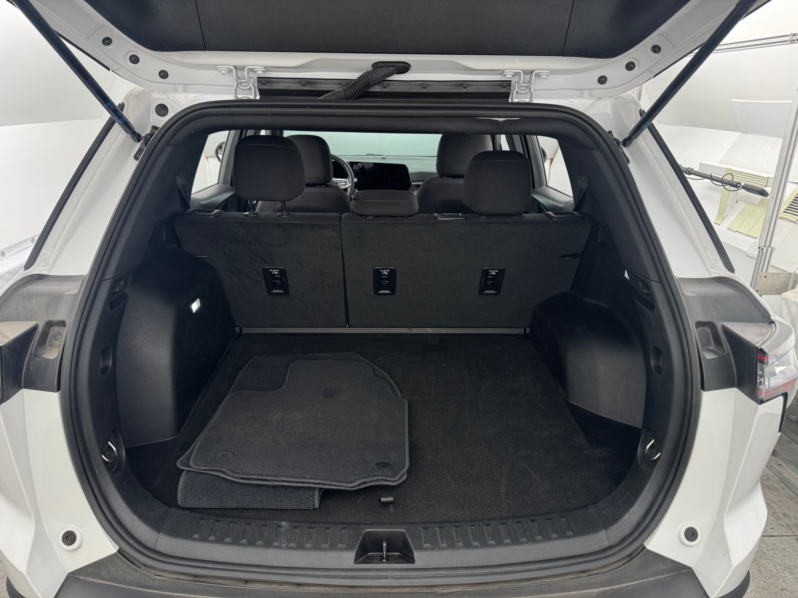 Thumbnail: 2025 Chevrolet Equinox - 7