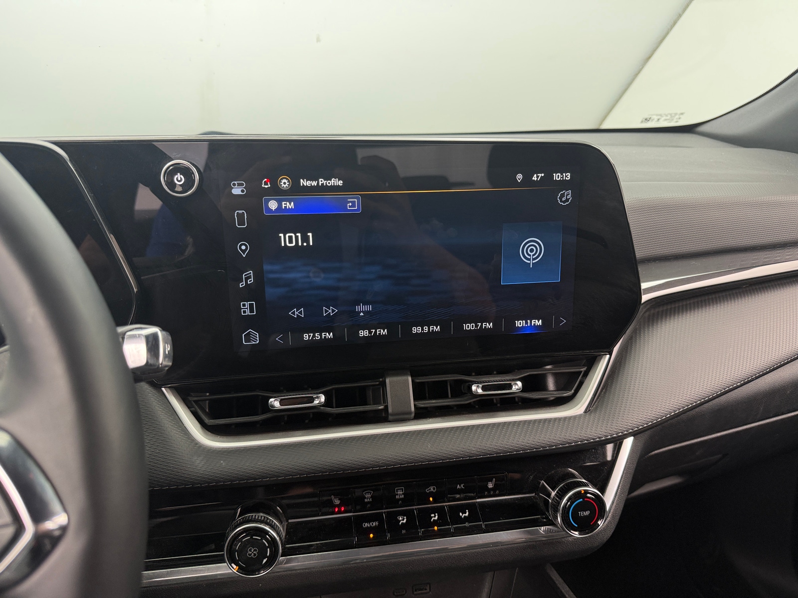 Thumbnail: 2025 Chevrolet Equinox - 4