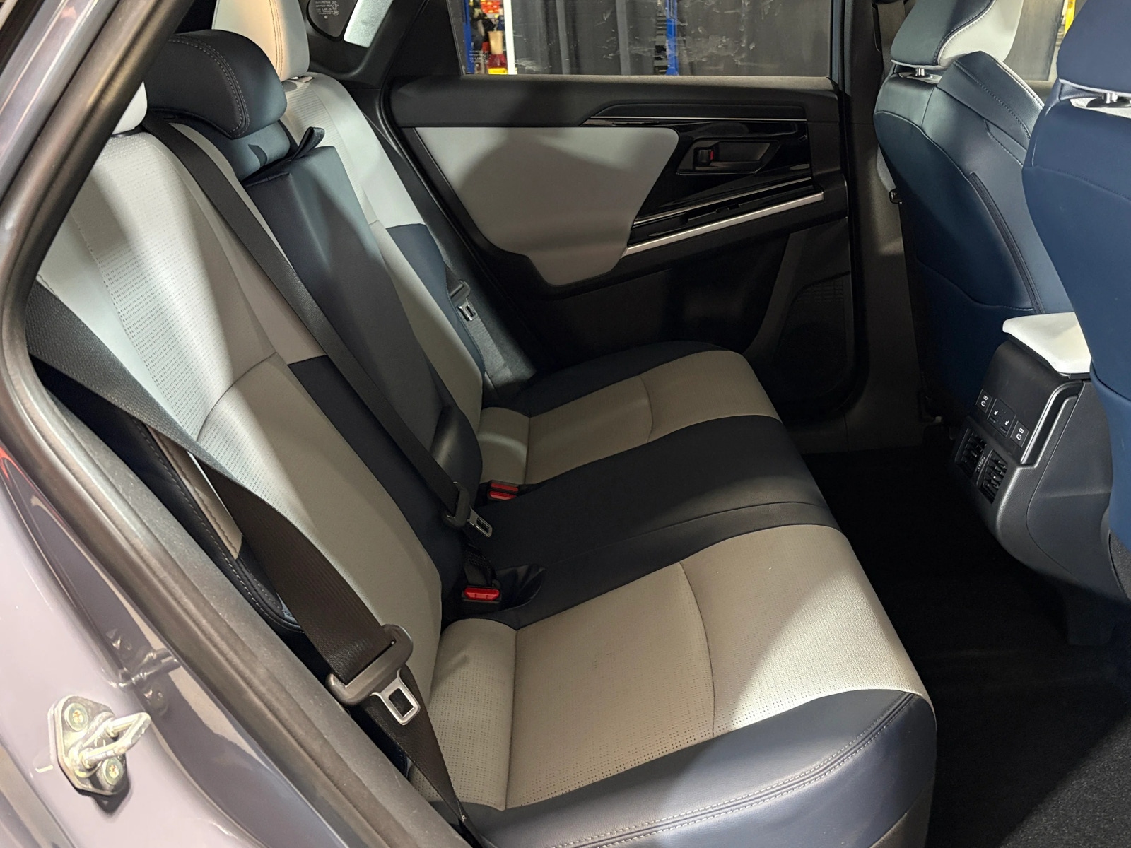 Thumbnail: 2024 Subaru Solterra - 5